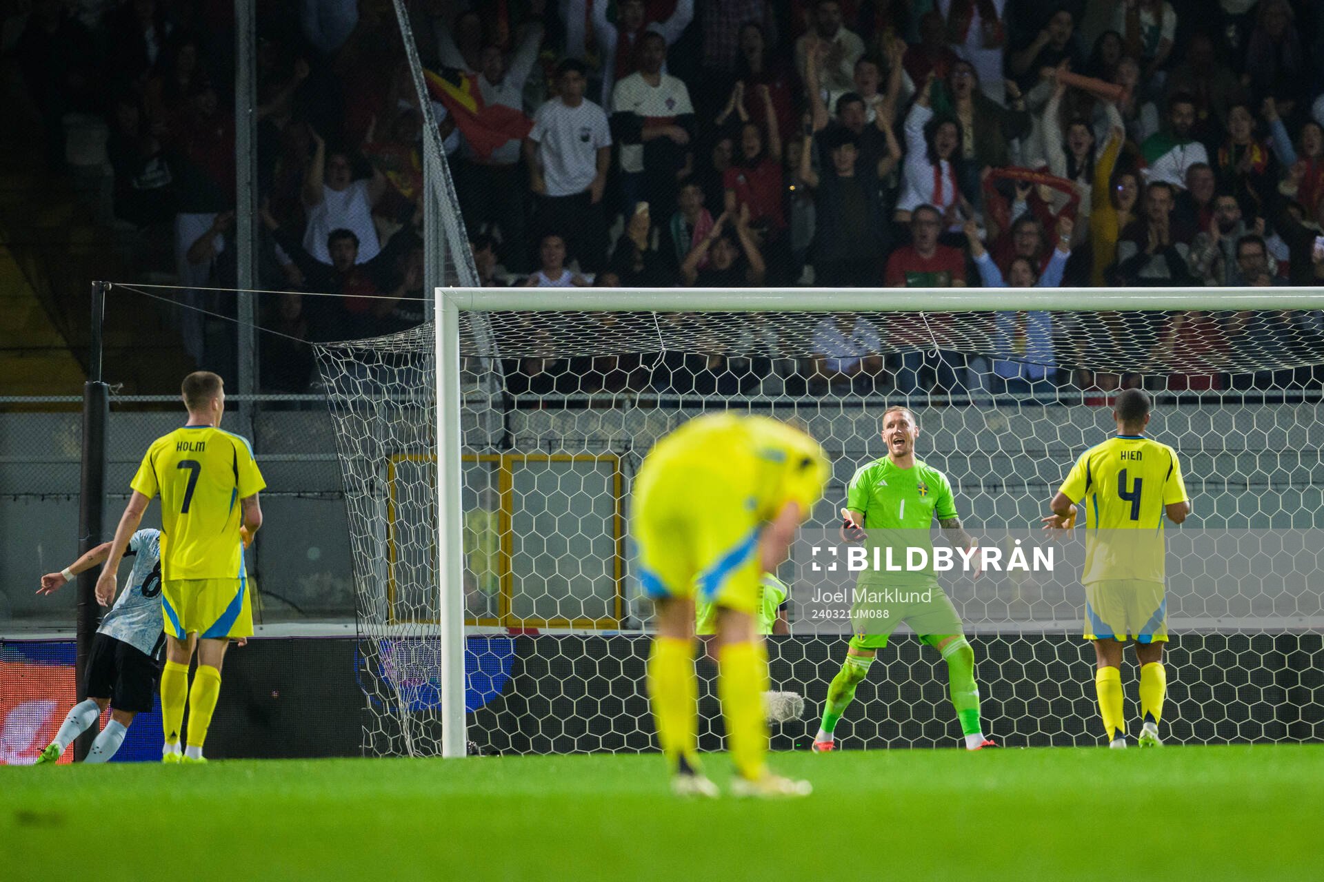 Goalkeeper Robin Olsen of Sweden reacts