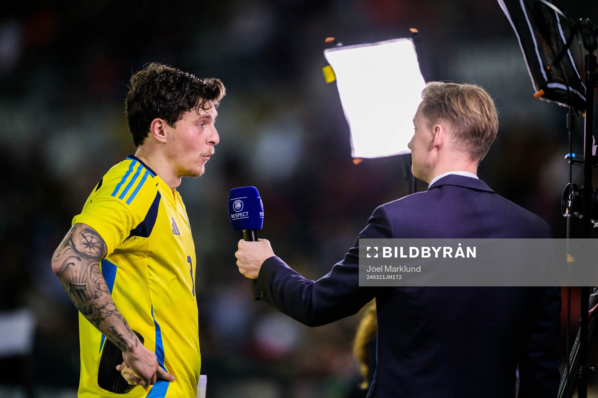 Victor Nilsson Lindelöf of Sweden is being interviewed