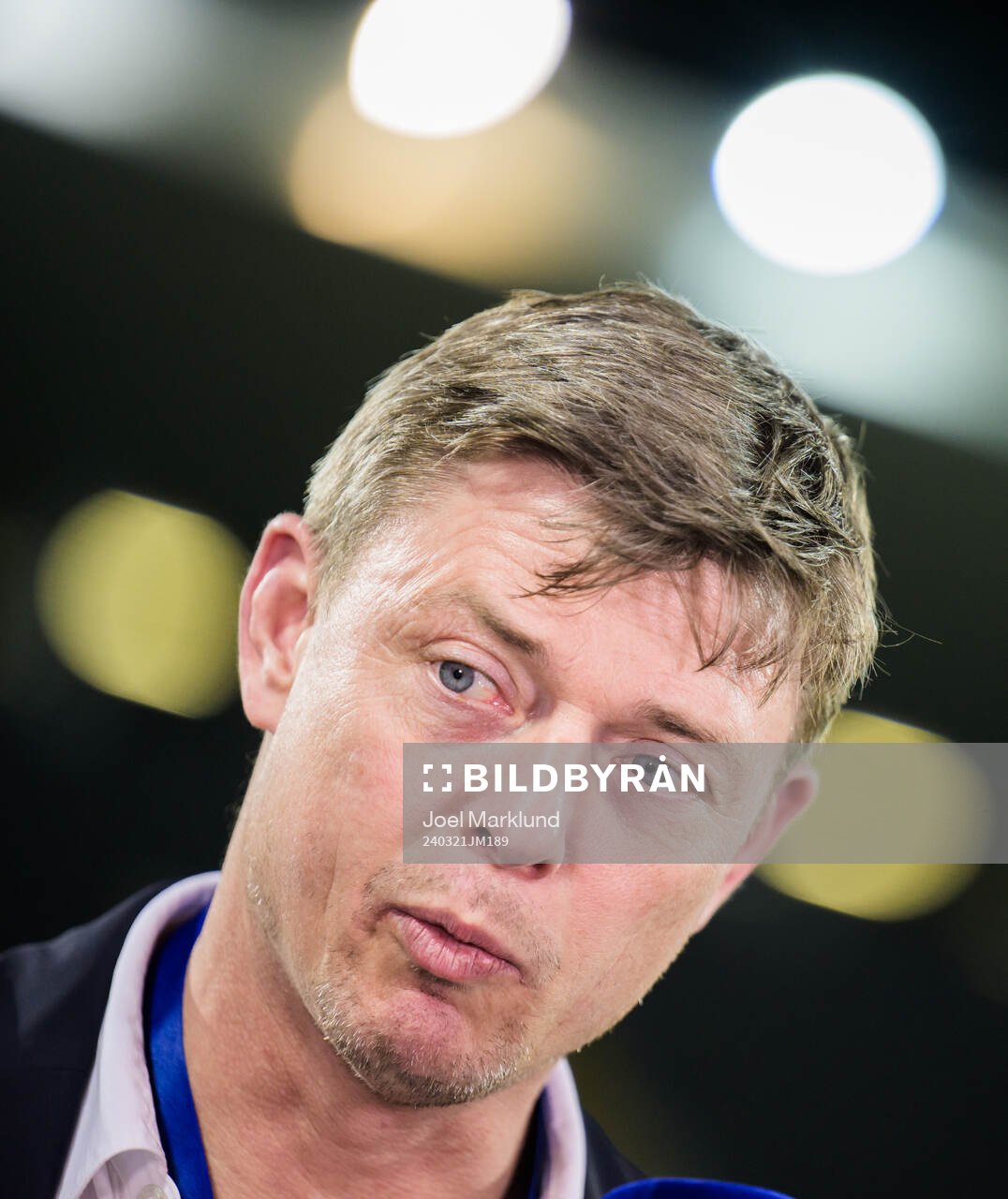 Head coach Jon Dahl Tomasson of Sweden in the Viaplay Studio