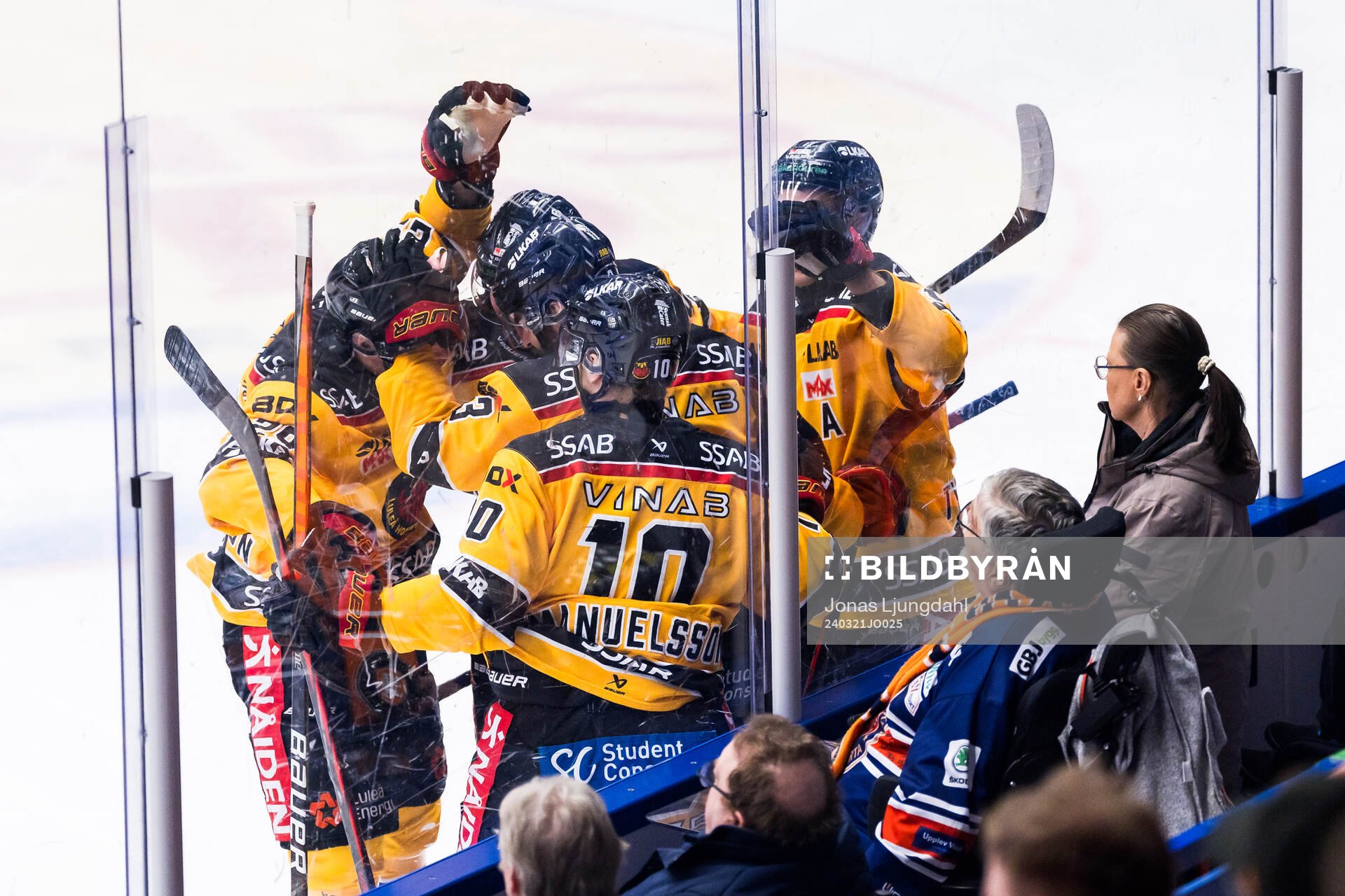 Luleås spelare jublar