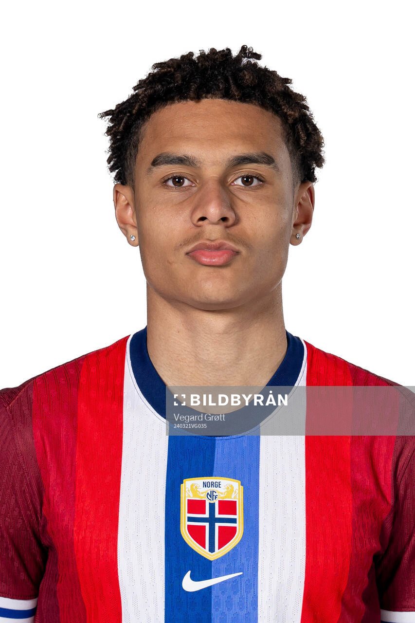 Antonio Nusa of the Norwegian national football team poses