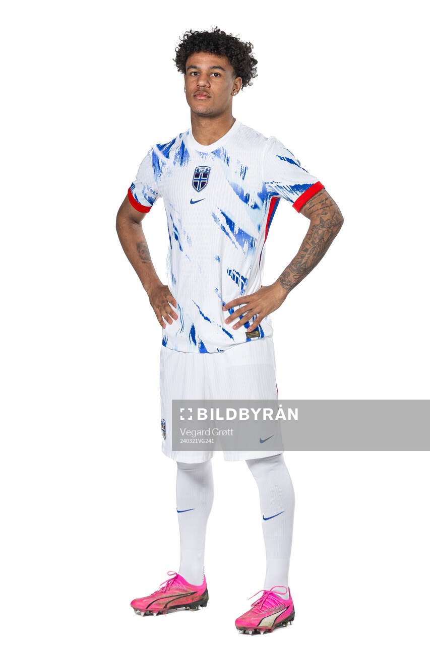 Oscar Bobb of the Norwegian national football team poses