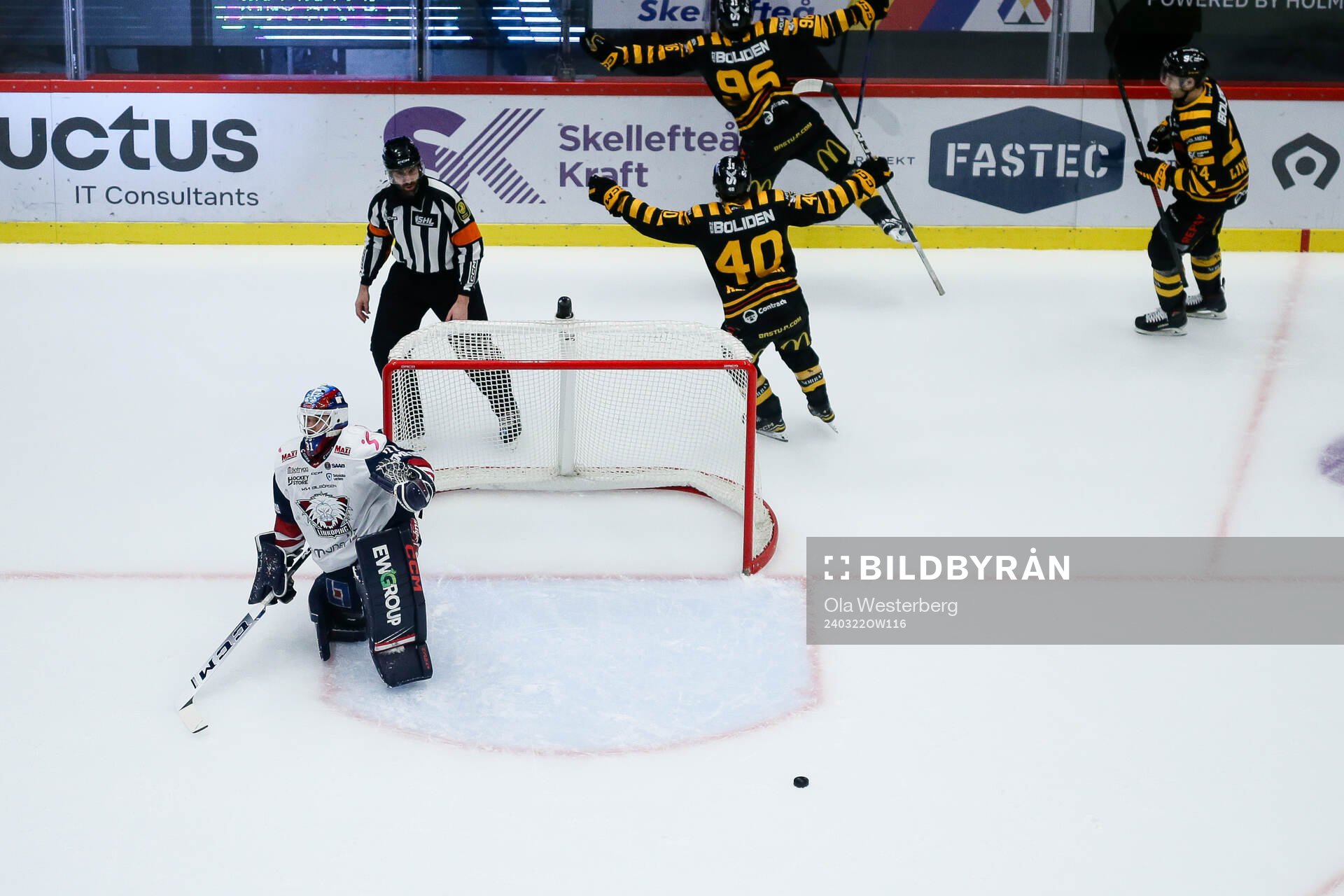 Skellefteås Rickard Hugg gör mål
