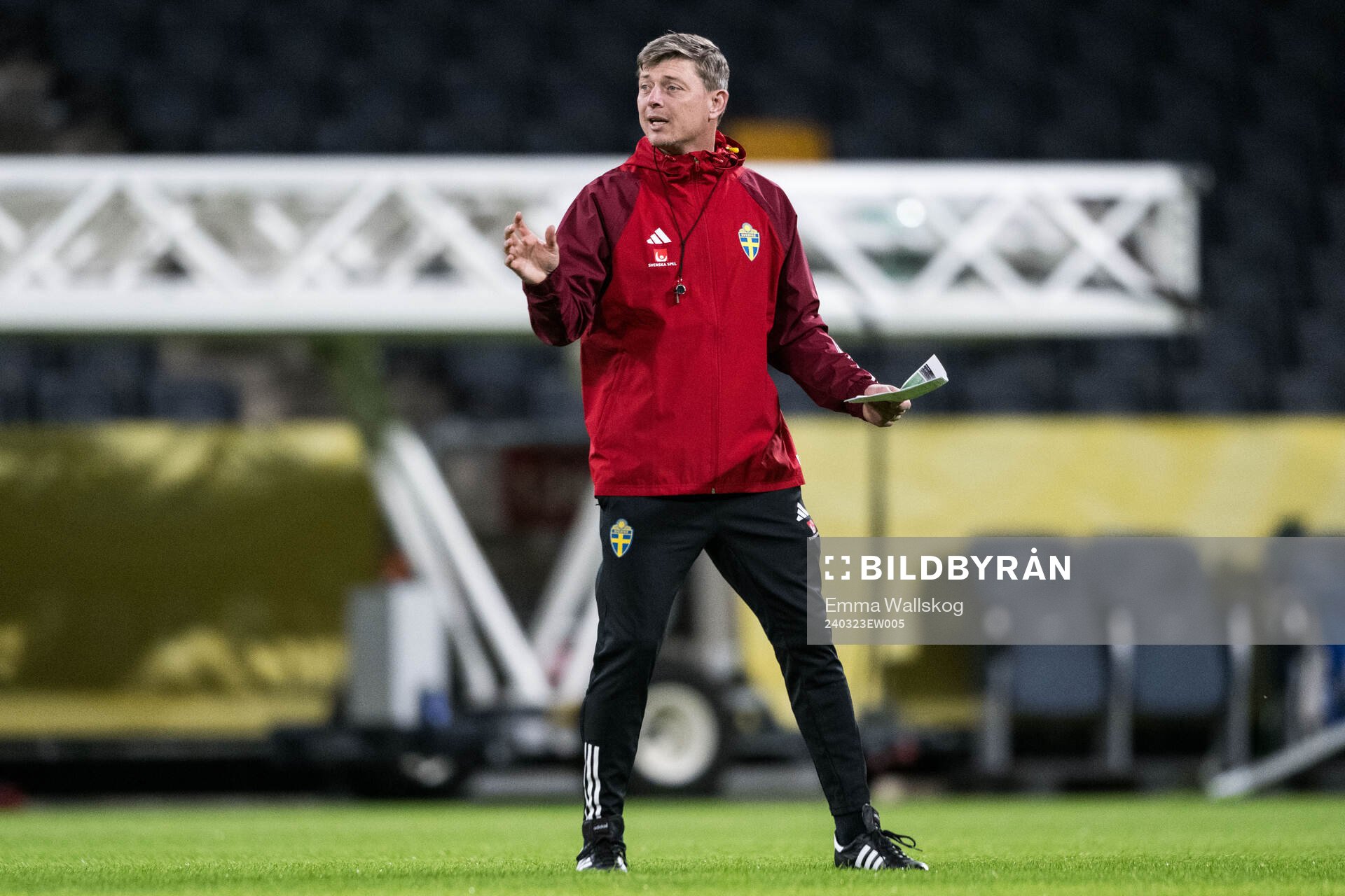 Head coach Jon Dahl Tomasson of Sweden of the Swedish men's