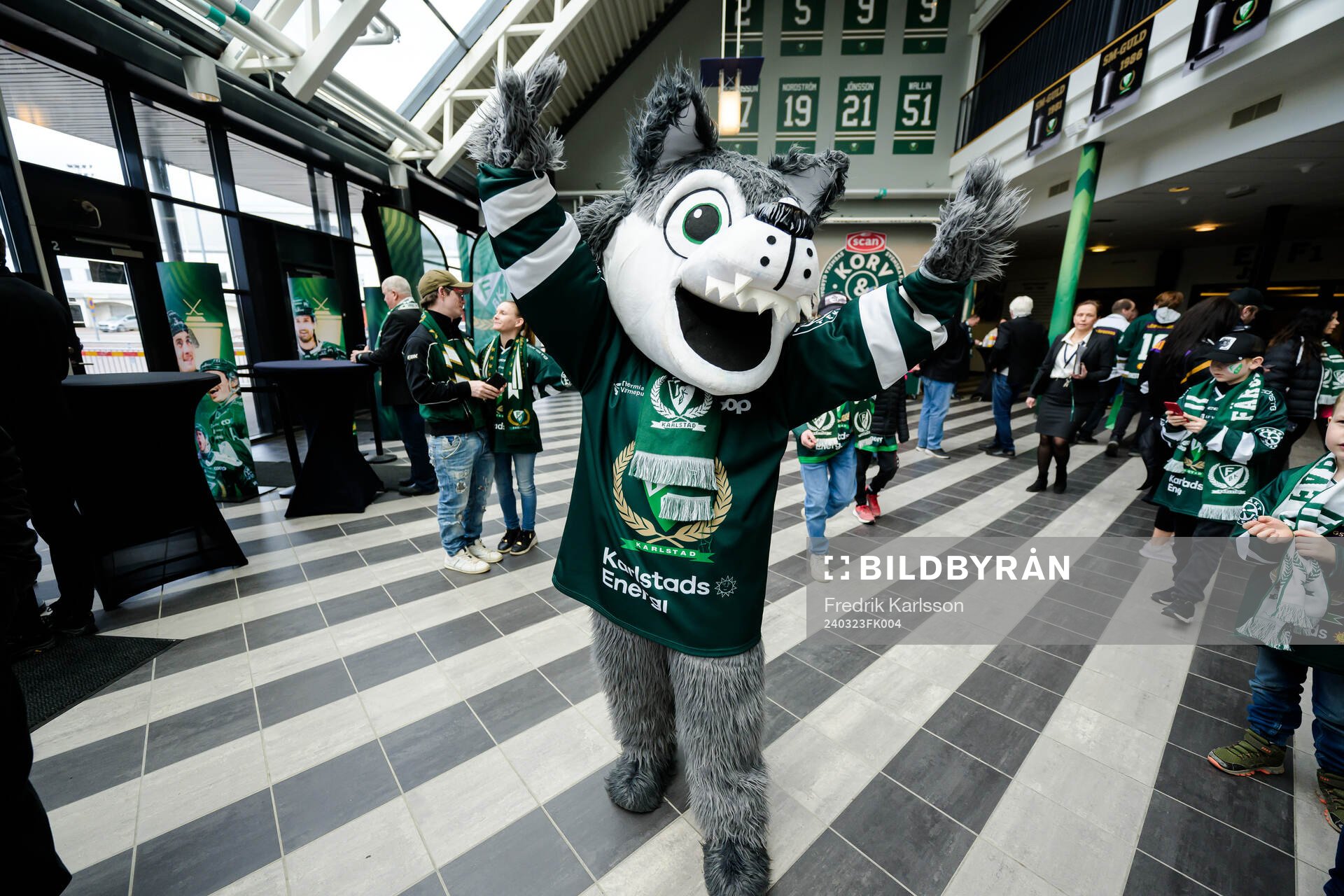 Färjestads maskot Ture Varg