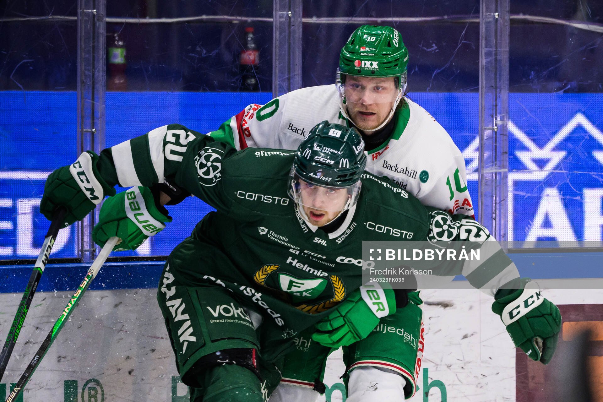 Färjestads Marcus Westfält och Rögles Rodrigo Abols