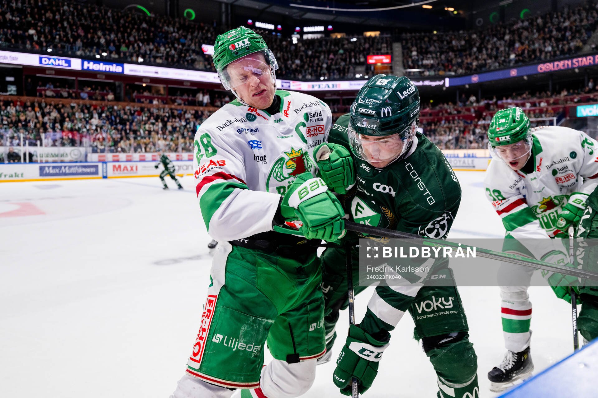 Rögles Anton Bengtsson och Färjestads Oscar Lawner
