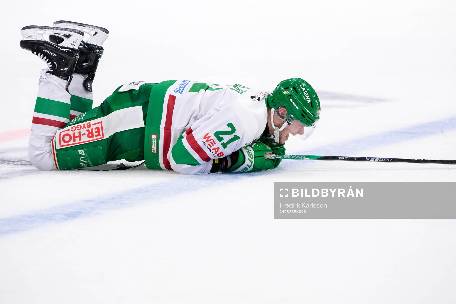 Rögles Henry Bowlby har ont