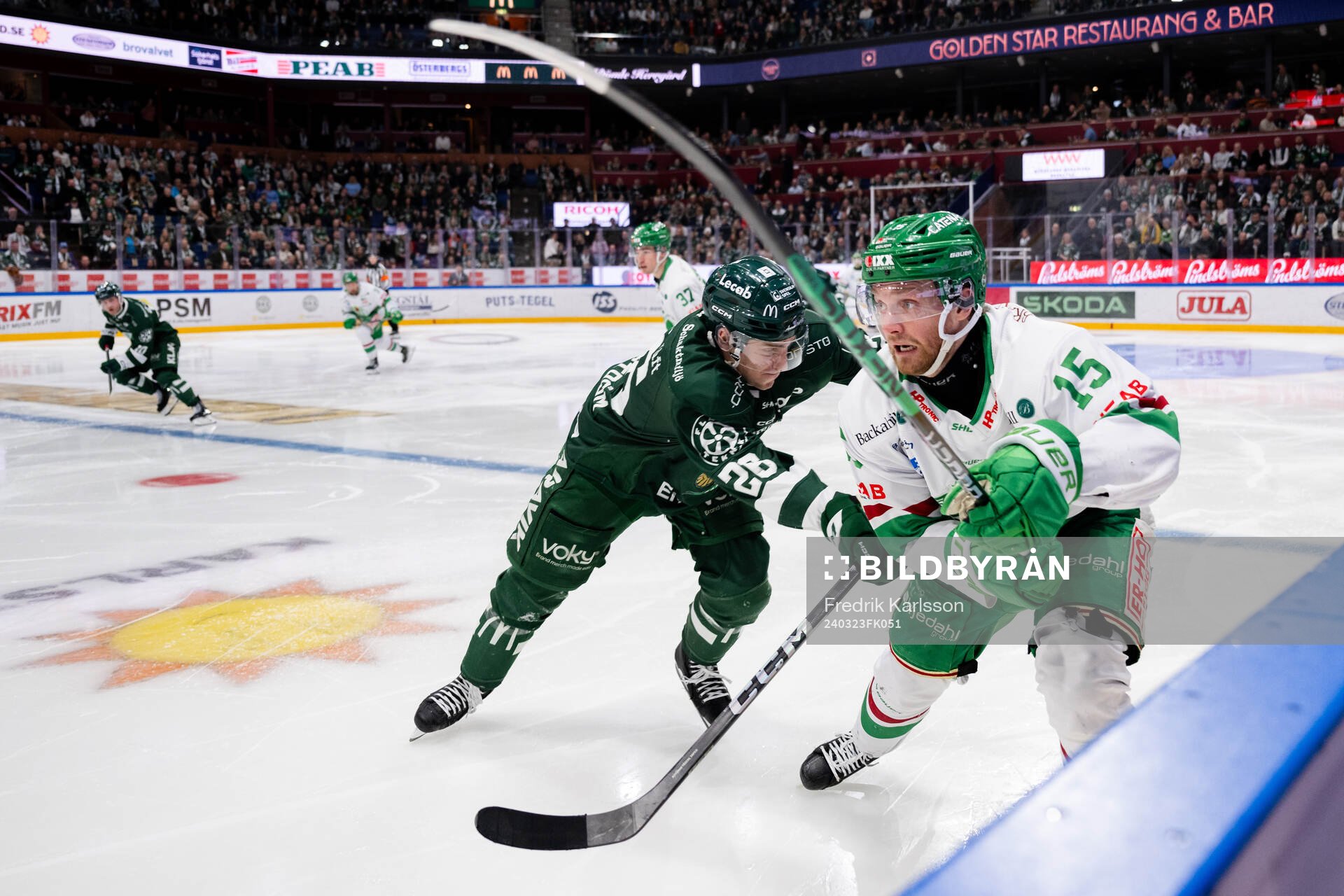 Färjestads Joel Nyström och Rögles Simon Ryfors