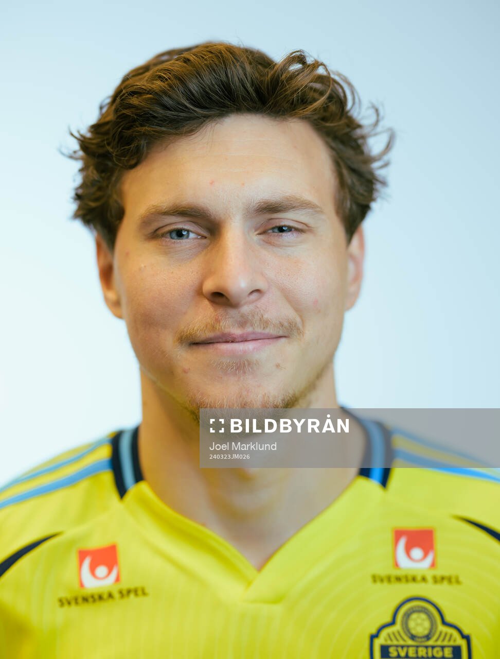 Victor Nilsson Lindelöf of the Swedish men's national