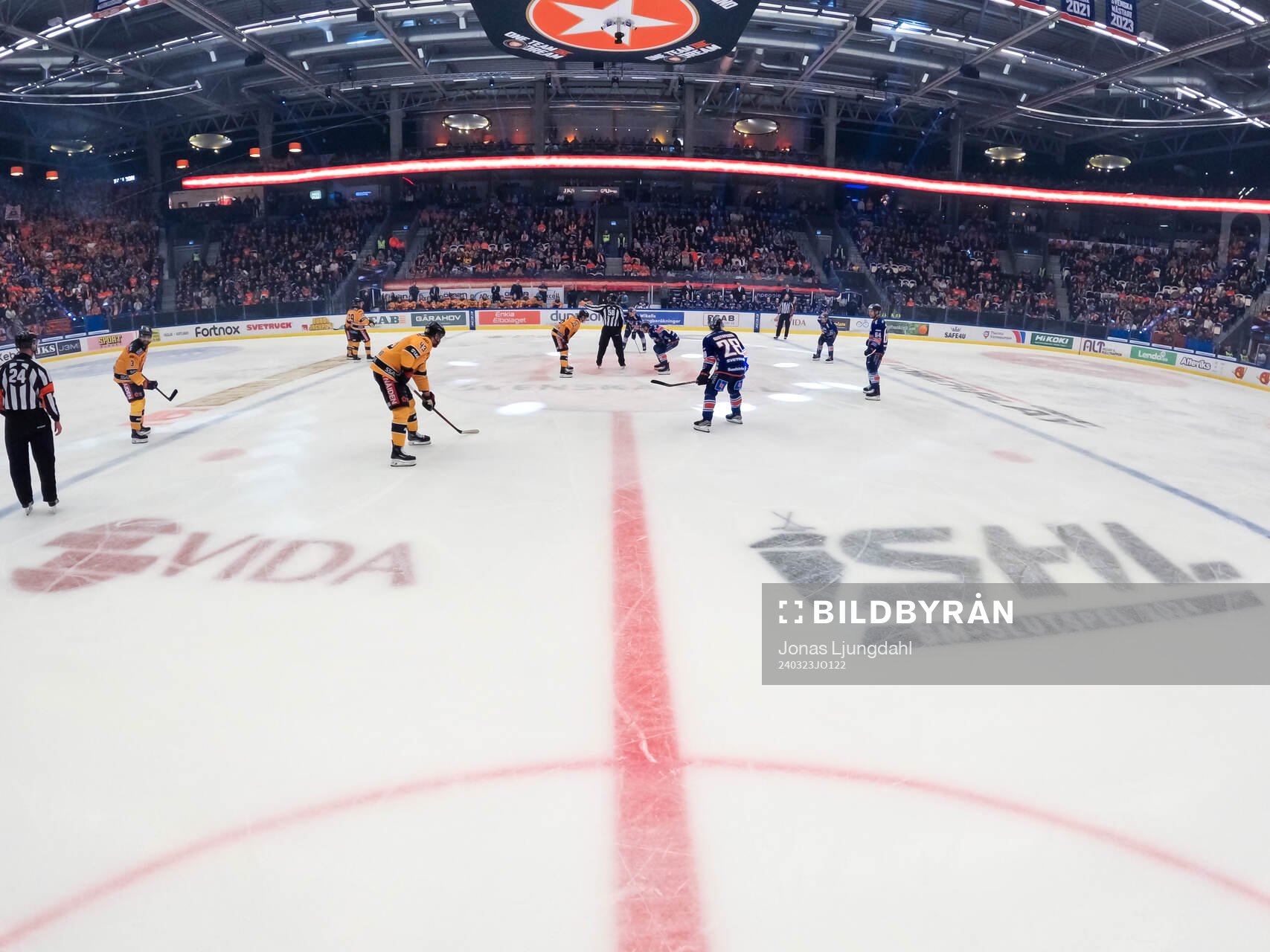 Interiör vy från vida arena