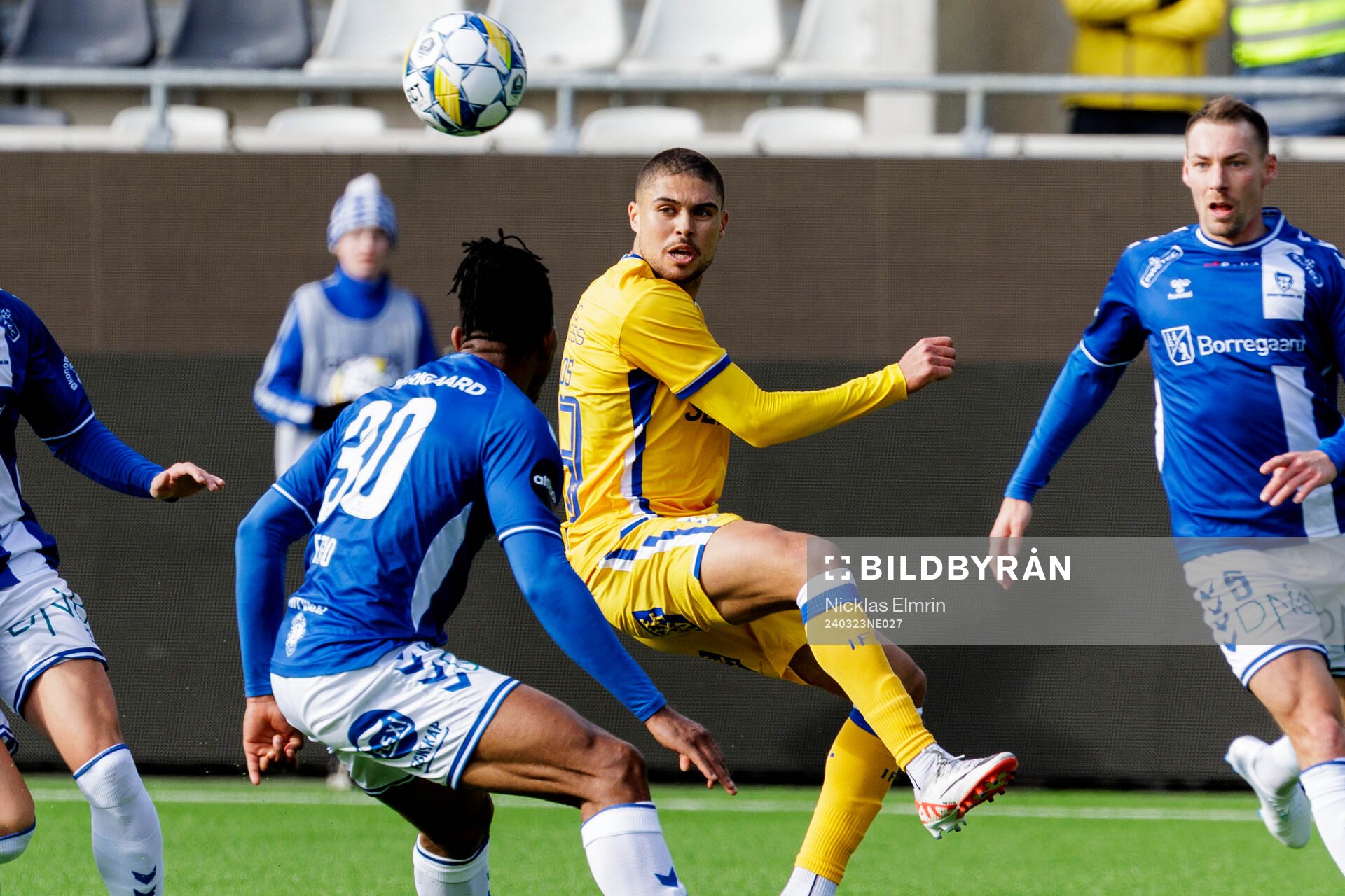 IFK Göteborgs Thomas Santos under fotbollsmatchen i träningsmatchen mellan IFK Göteborg och Sarpsborg 08 den 23 mars 2024 i Göteborg.
