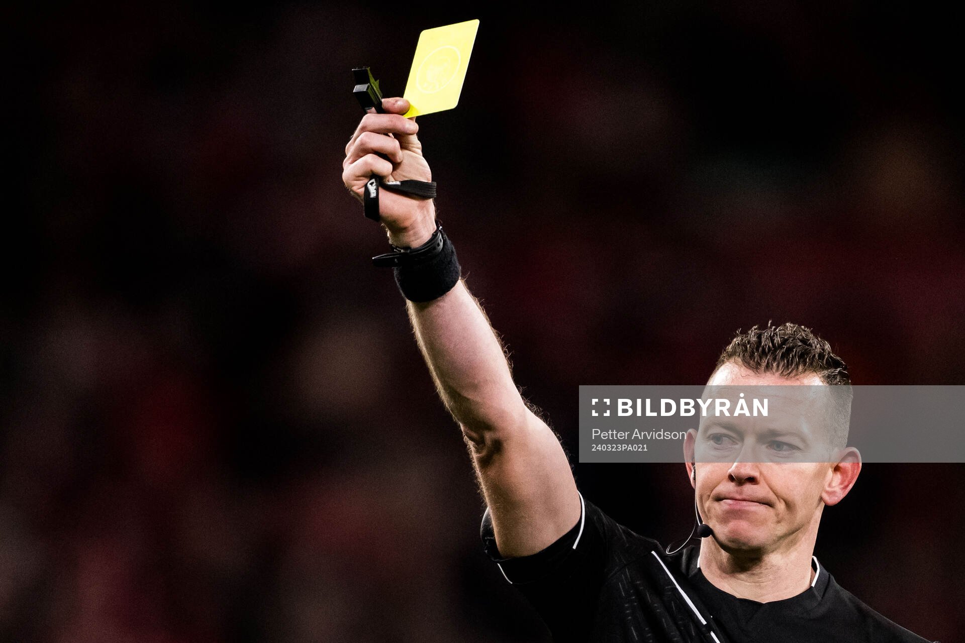 Referee