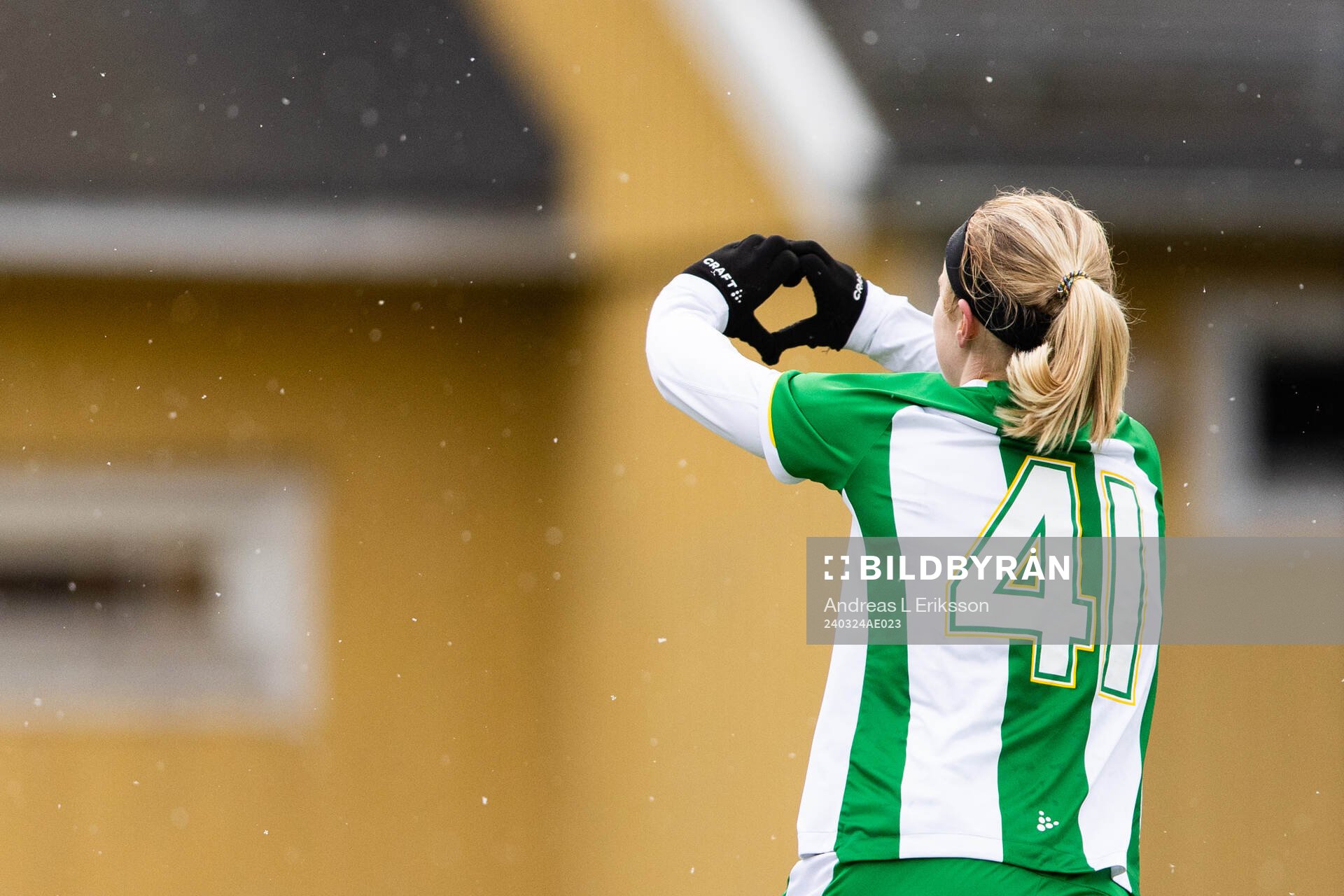 Hammarbys Julie Blakstad jublar