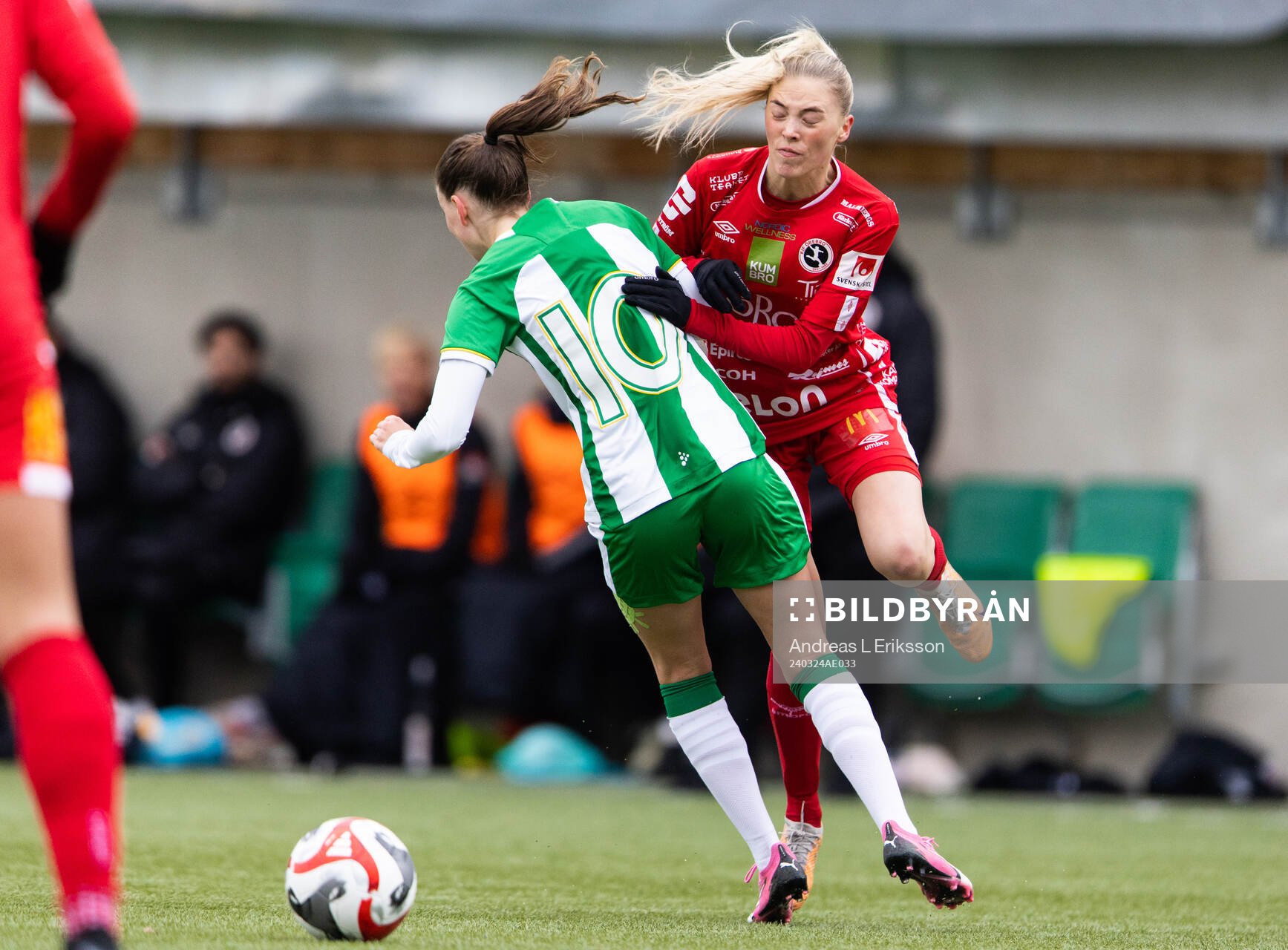 Hammarbys Smilla Vallotto och Örebros Ida Björnberg