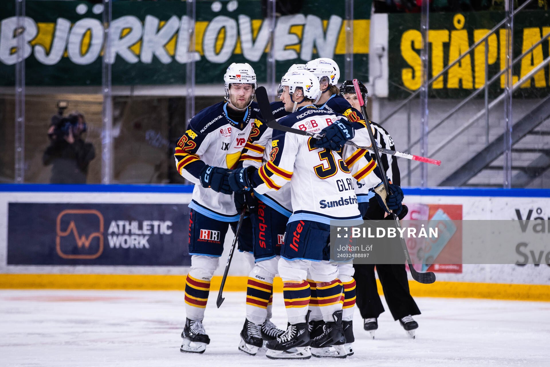 Djurgårdens Daniel Glad jublar med lagkamrater