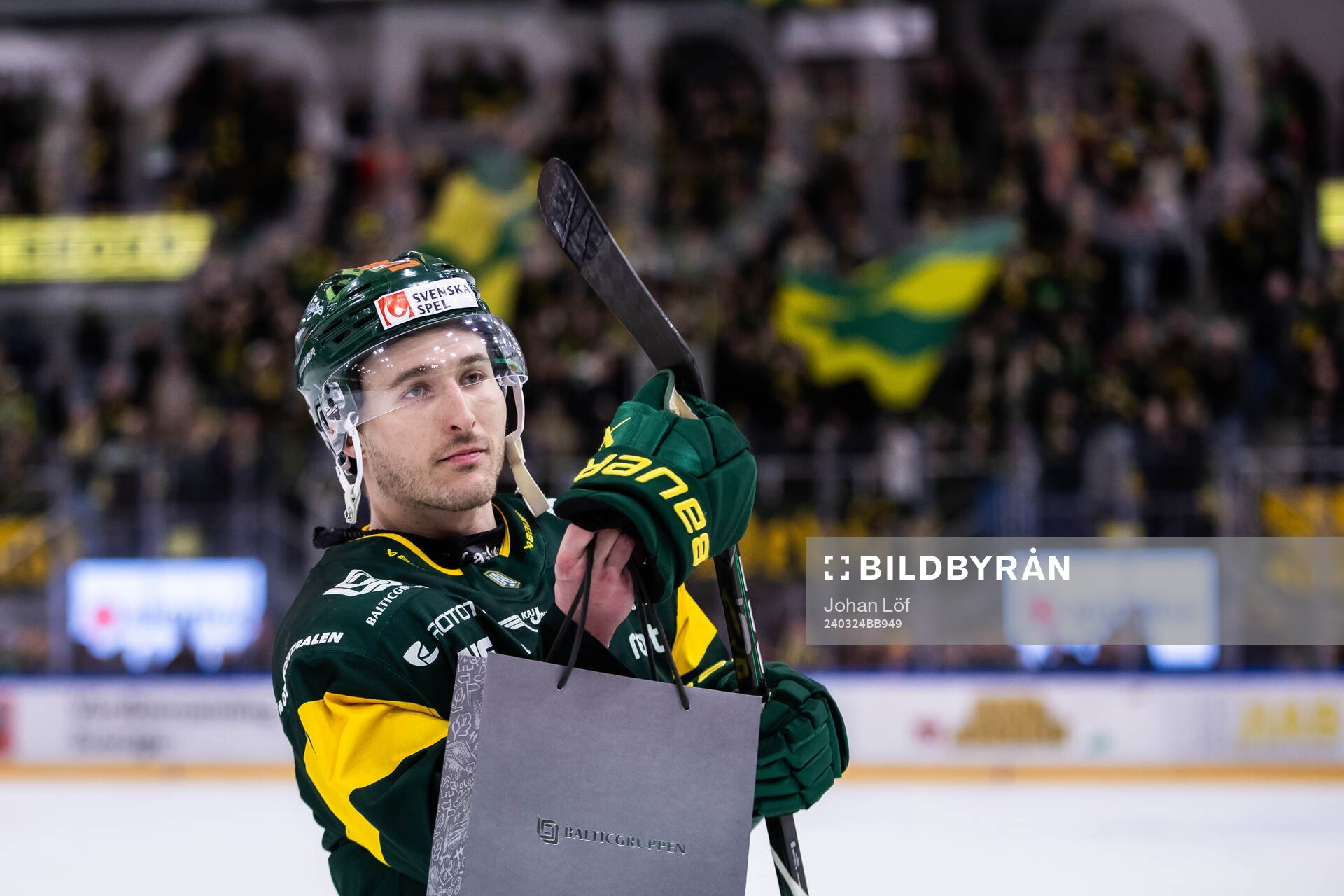 Björklövens Nicholas Schilkey jublar