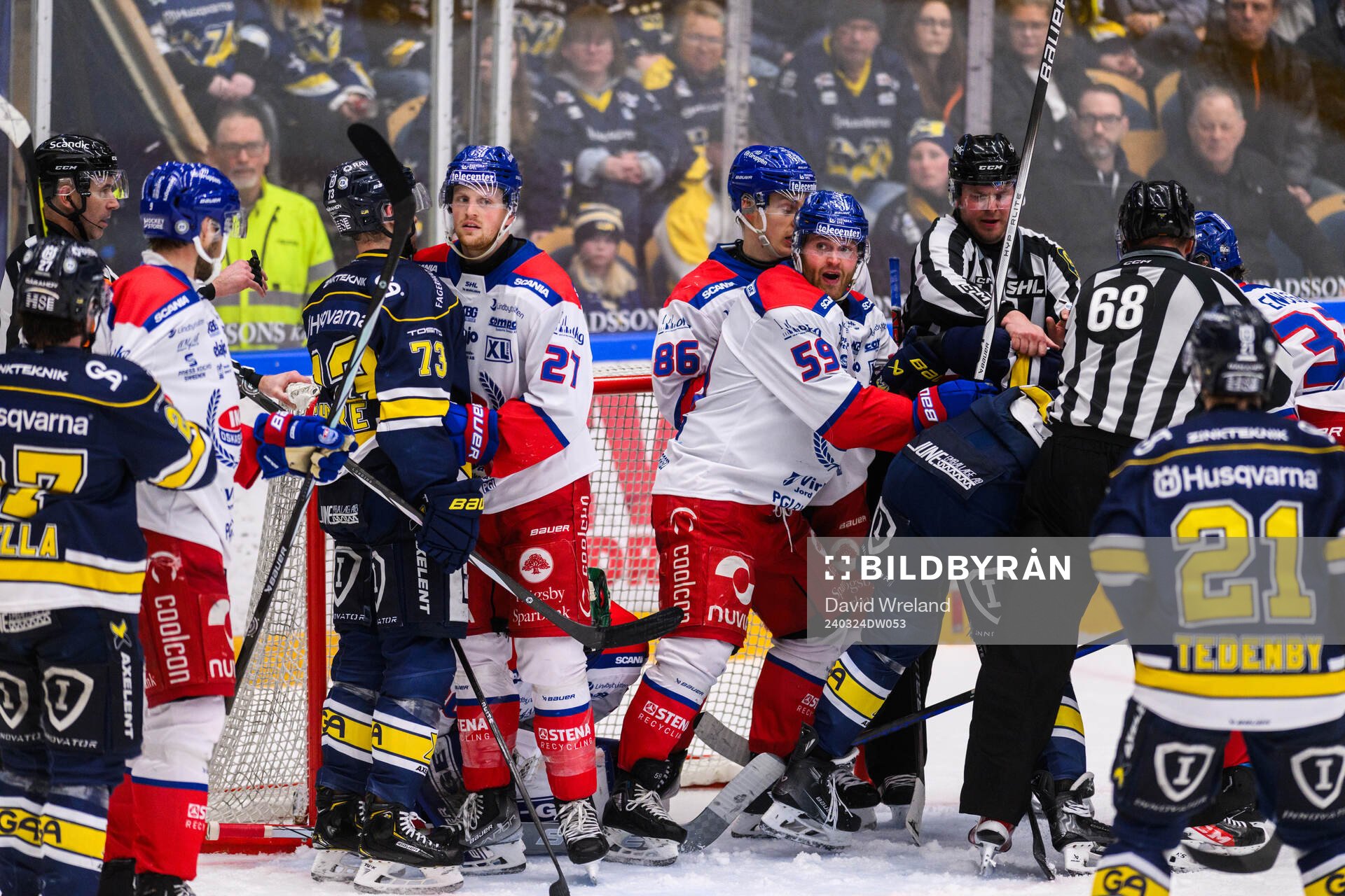 Stökigt framför Oskarshamns målvakt Tomas Rydén