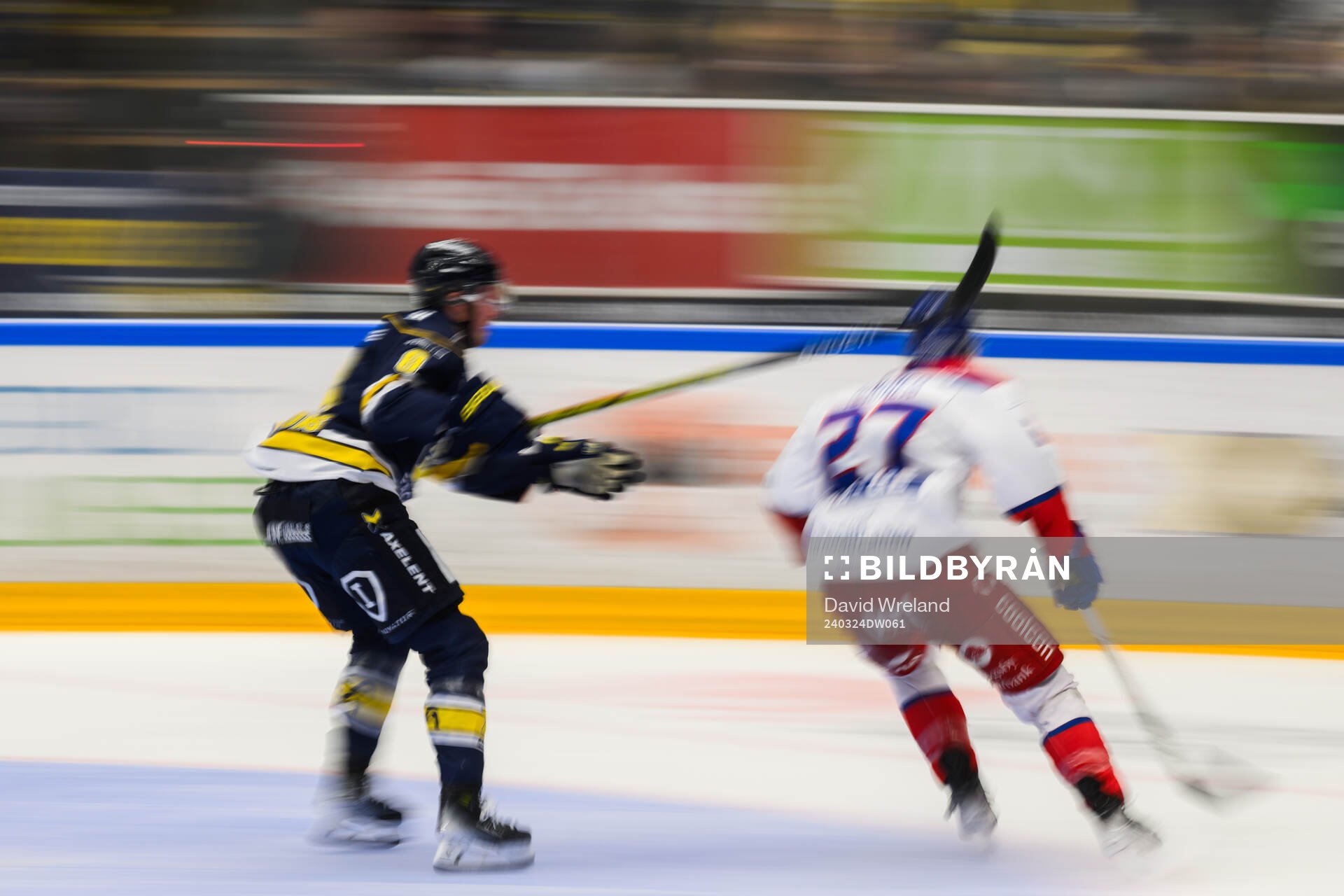 HV71s Colby Sissons och Oskarshamns Austin Wagner