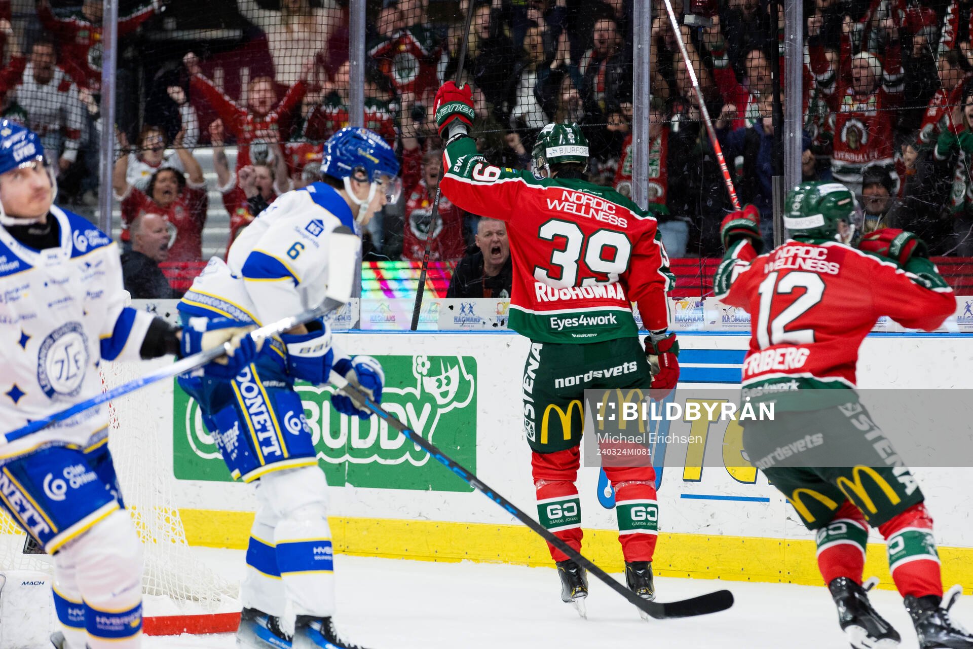 Frölundas Mikael Ruohomaa jublar