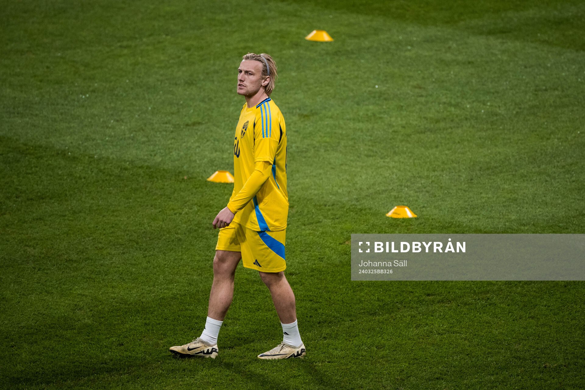 Emil Forsberg of Sweden wearing jersey number 20, honouring hospitalised player Kristoffer Olsson, ahead of the international friendly football match between Sweden and Albania on March 25, 2024 in Stockholm.