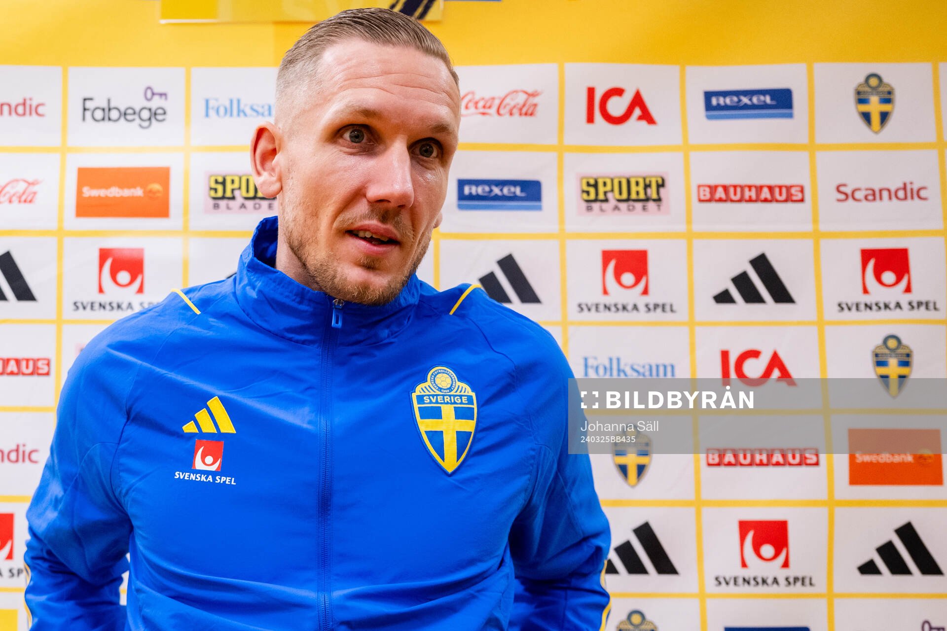 Goalkeeper Robin Olsen of Sweden