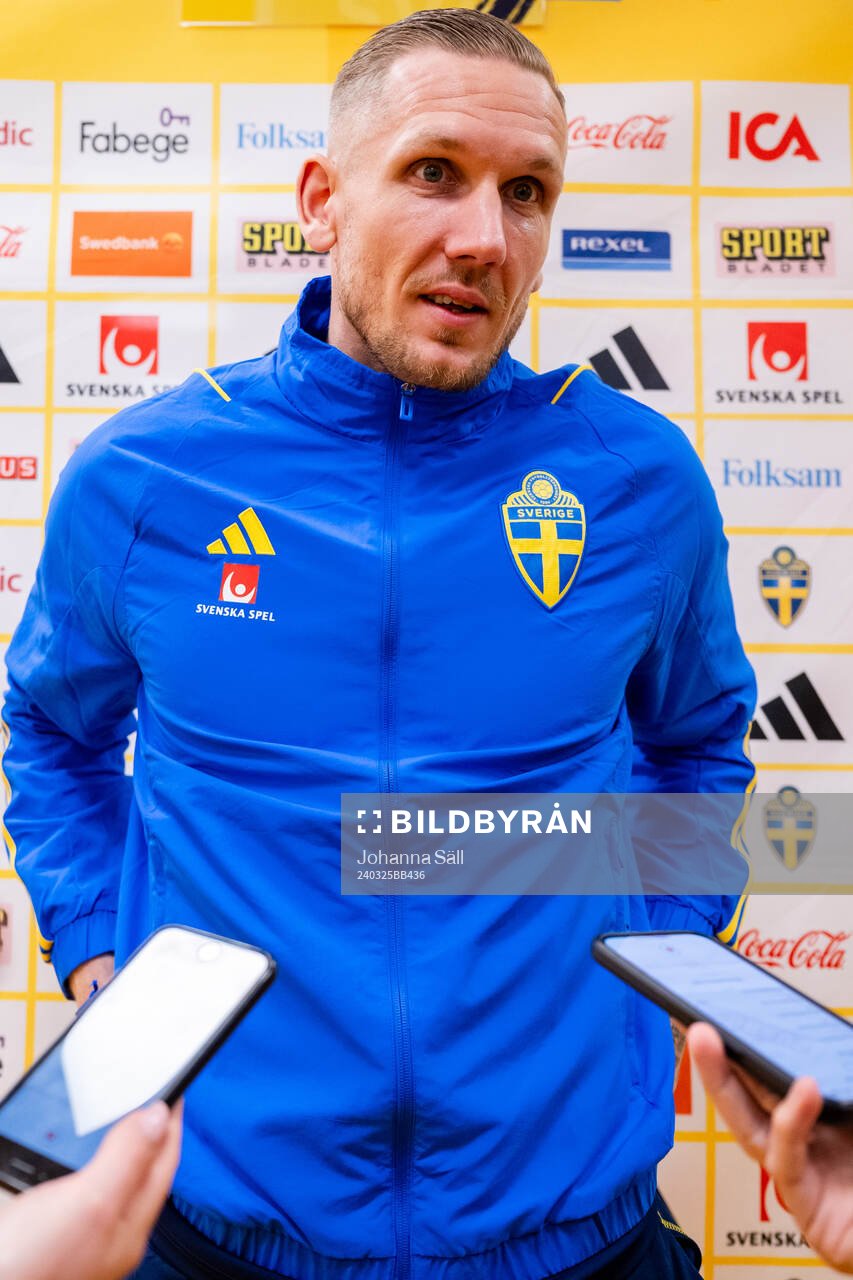 Goalkeeper Robin Olsen of Sweden