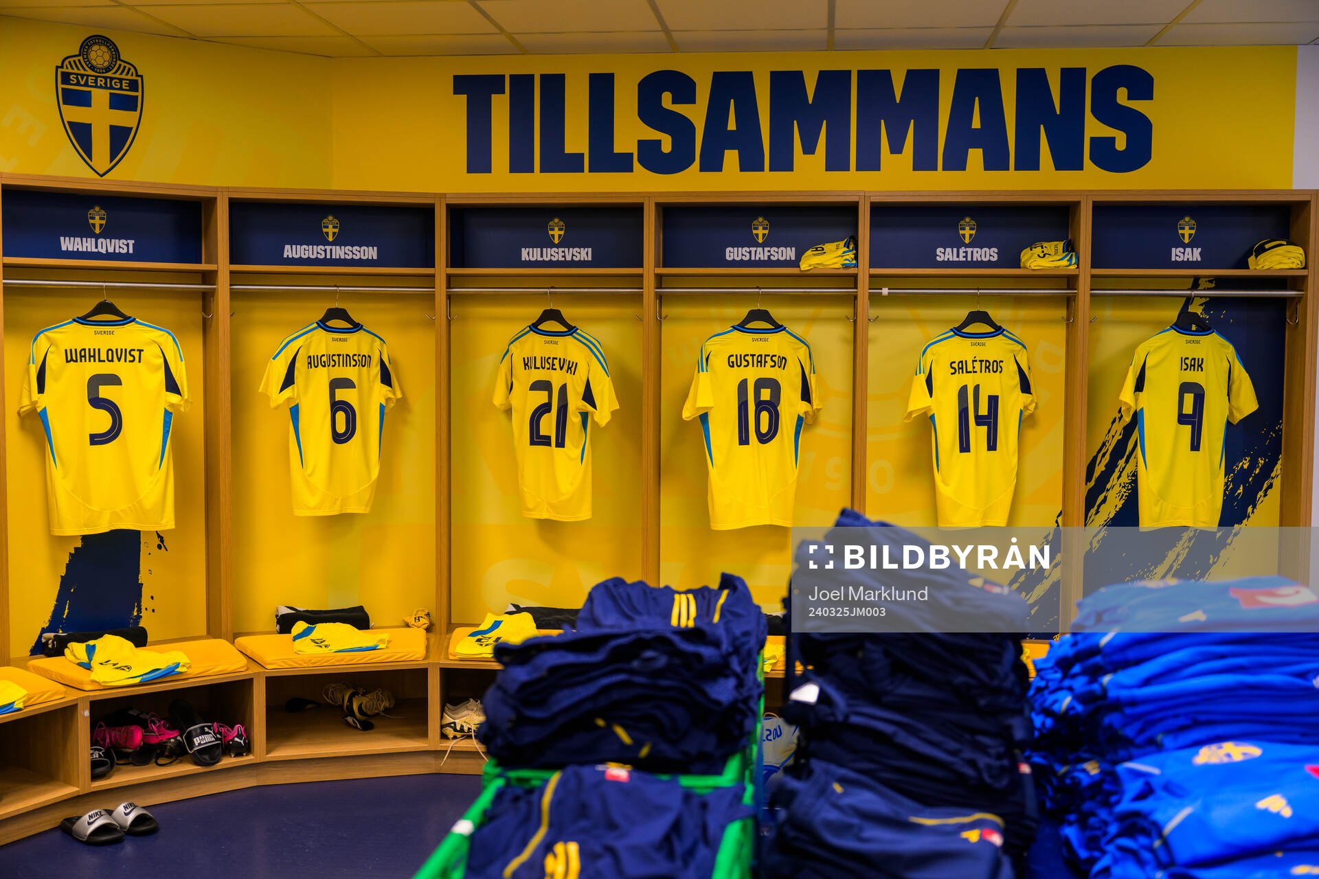 Jerseys of Linus Wahlqvist Egnell, Ludwig Augustinsson,