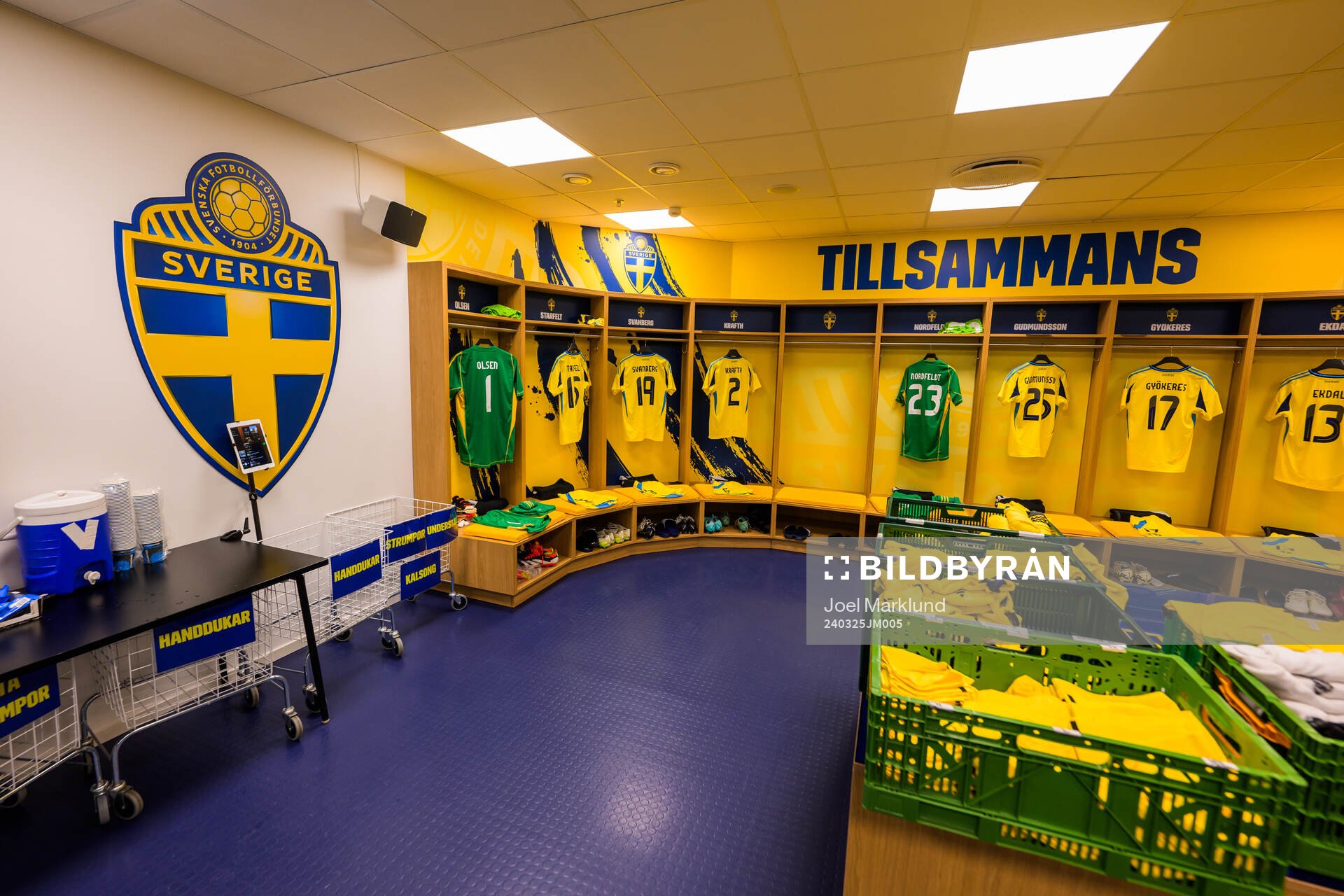The dressing room of Sweden
