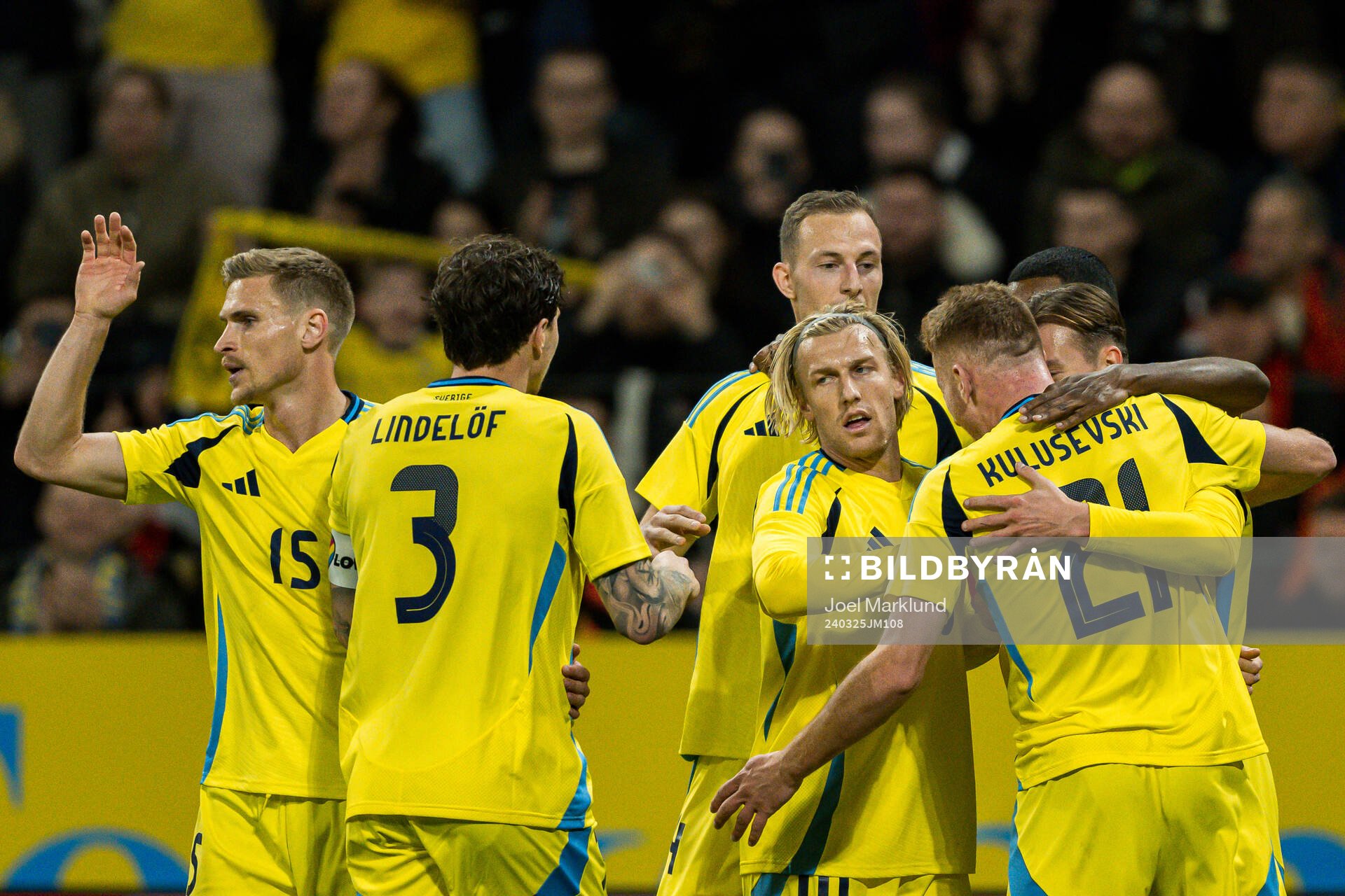 Carl Starfelt , Victor Nilsson Lindelöf , Emil Forsberg ,