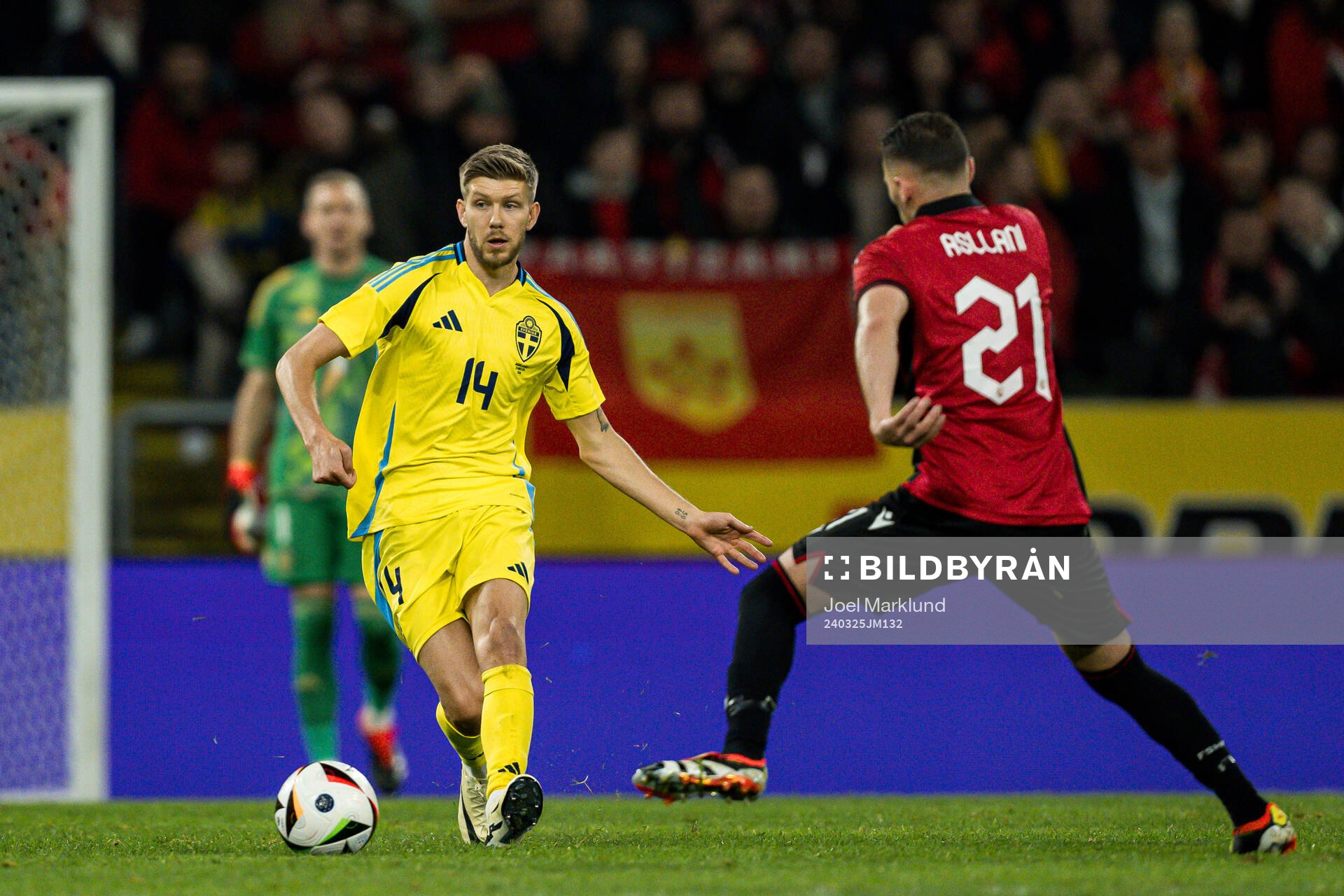 Anton Salétros of Sweden and Kristjan Asllani of Albania
