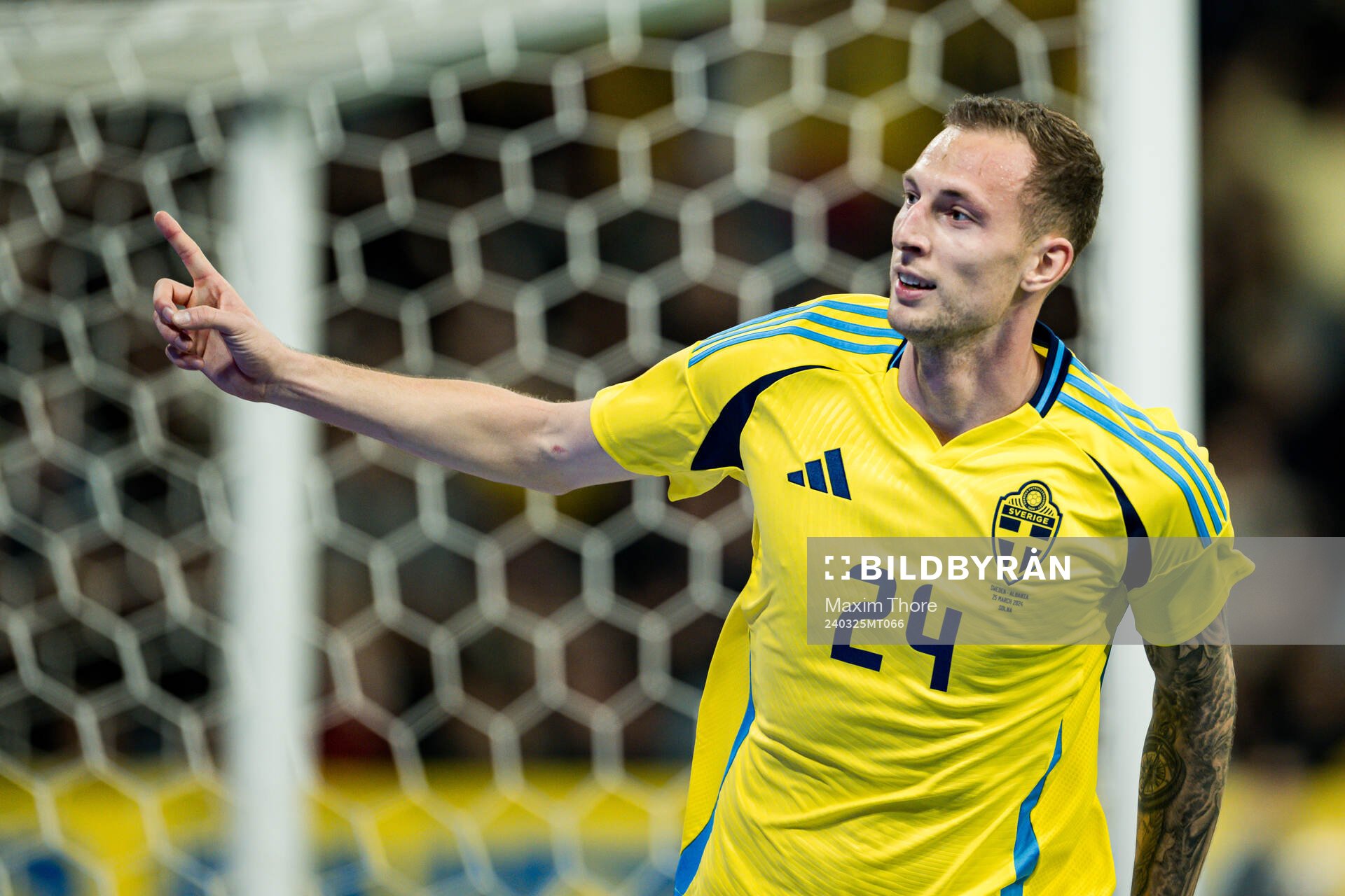 Gustaf Nilsson of Sweden celebrates the 1-0 goal