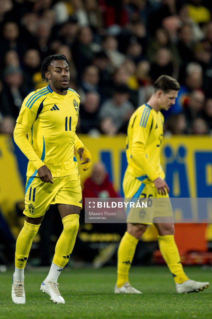 Anthony Elanga of Sweden