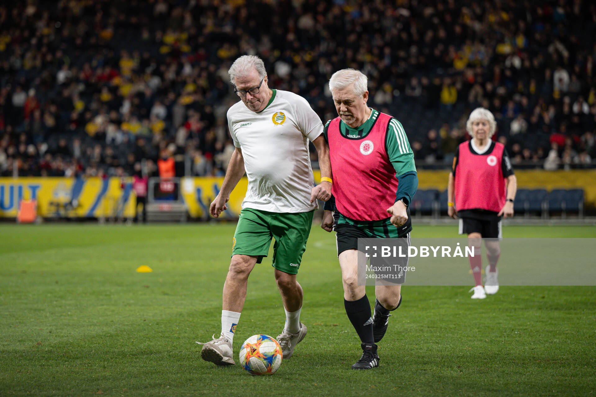 Walking Football with ”Lira Mera” in half time