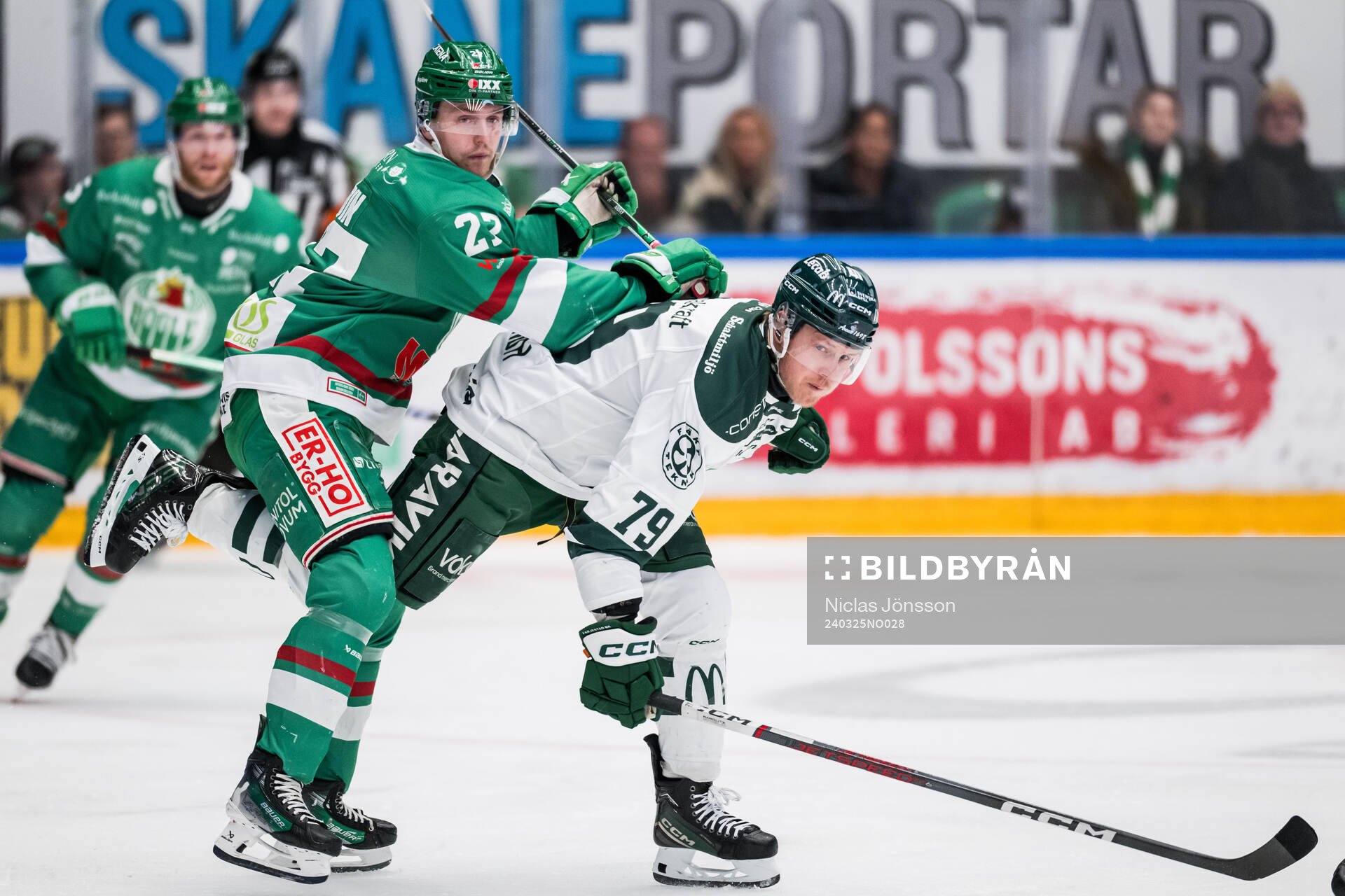 Rögles Linus Sjödin och Färjestads Patrik Lundh