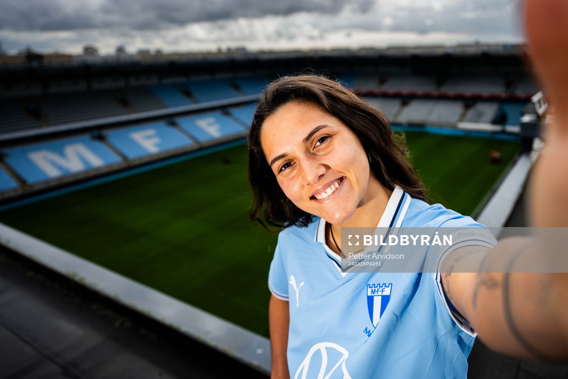 Malmö FF presenterar Mafalda Barboz som ny spelare under en porträttfotografering den 25 mars 2024 i Malmö. 