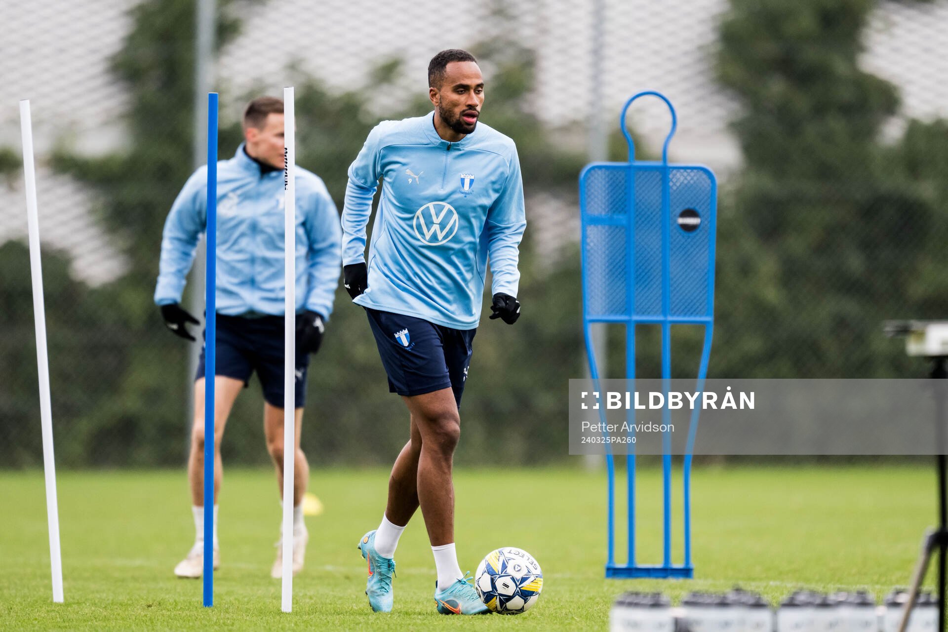Och Malmö FFs Isaac Kiese Thelin