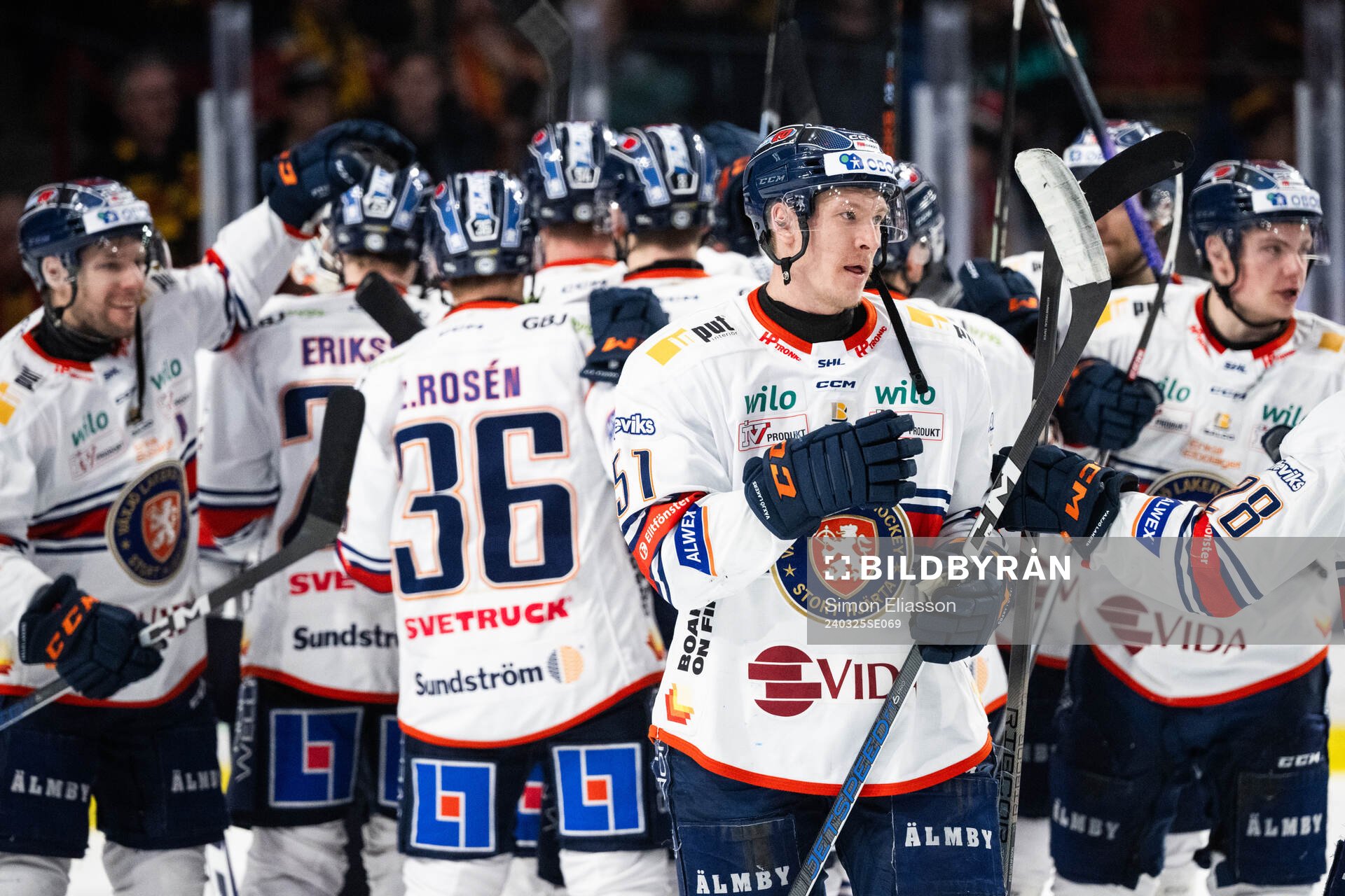 Växjös Emil Sylvegård jublar
