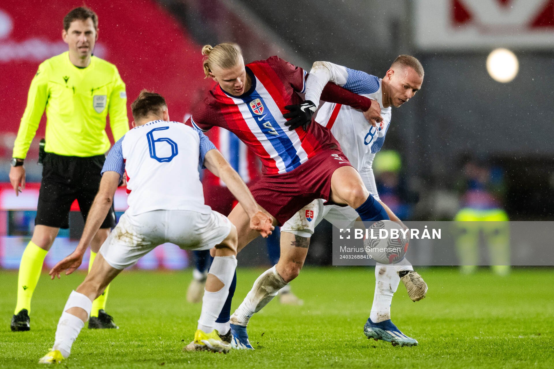 Erling Braut Haaland of Norway and Ondrej Duda of Slovakia