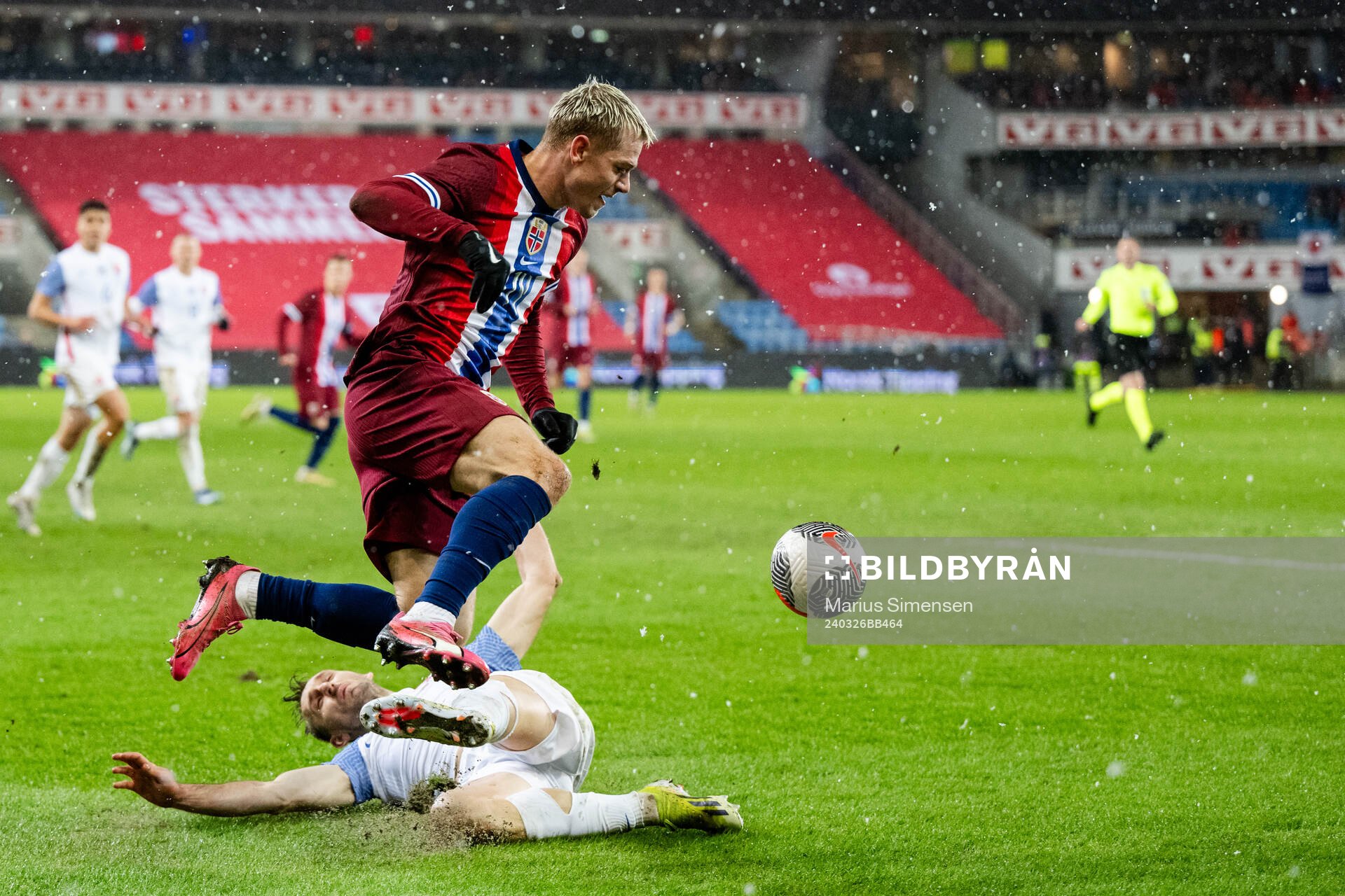 Norbert Gyömber of Slovakia and Julian Ryerson of Norway during the international friendly football match between Norway and Slovakia on March 26, 2024 in Oslo.