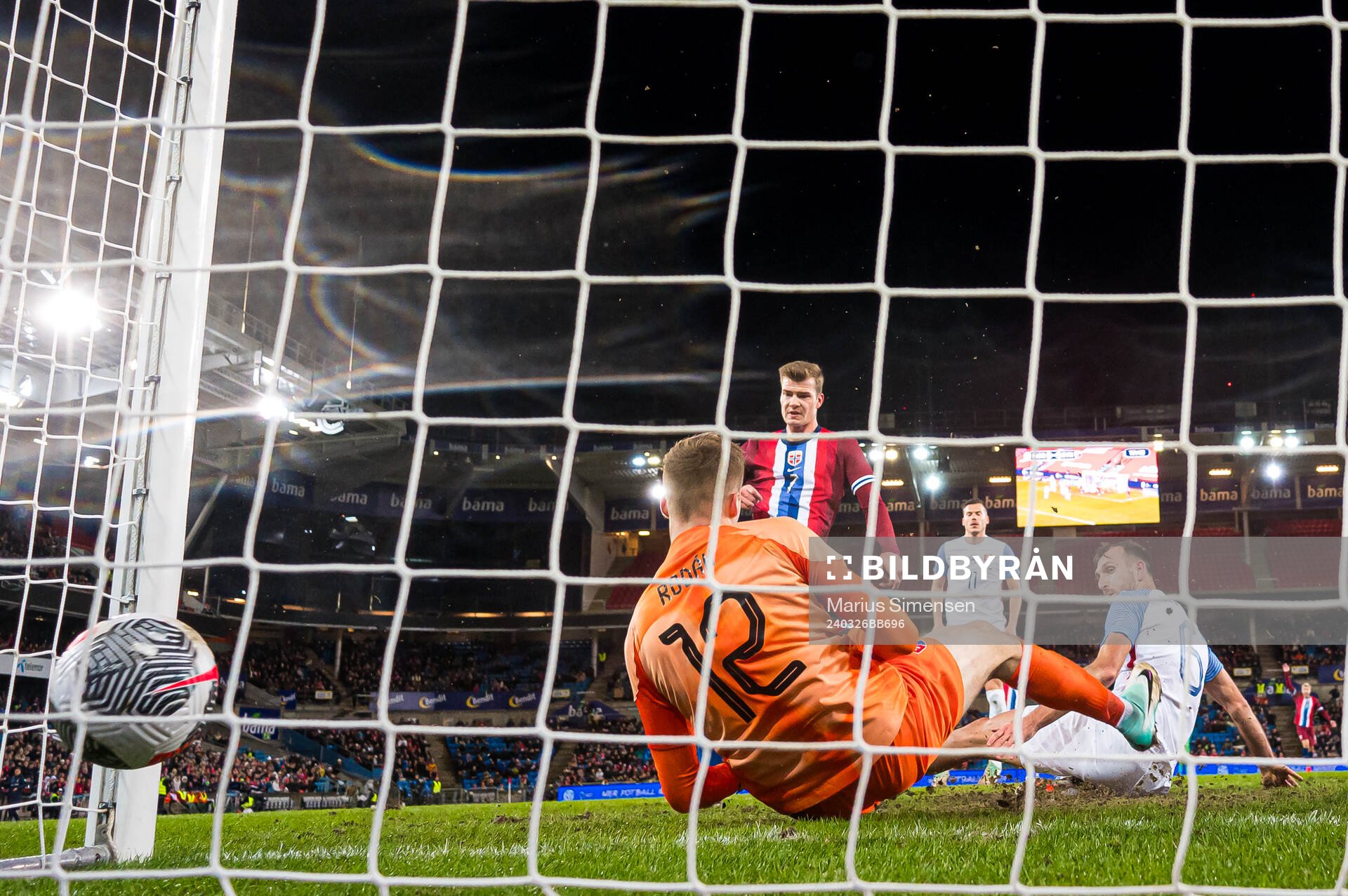 Alexander Sørloth of Norway scoring the 1-0 goal