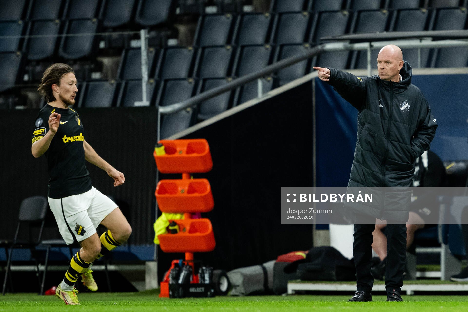 AIKs Axel Björnström och tränare Henning Berg