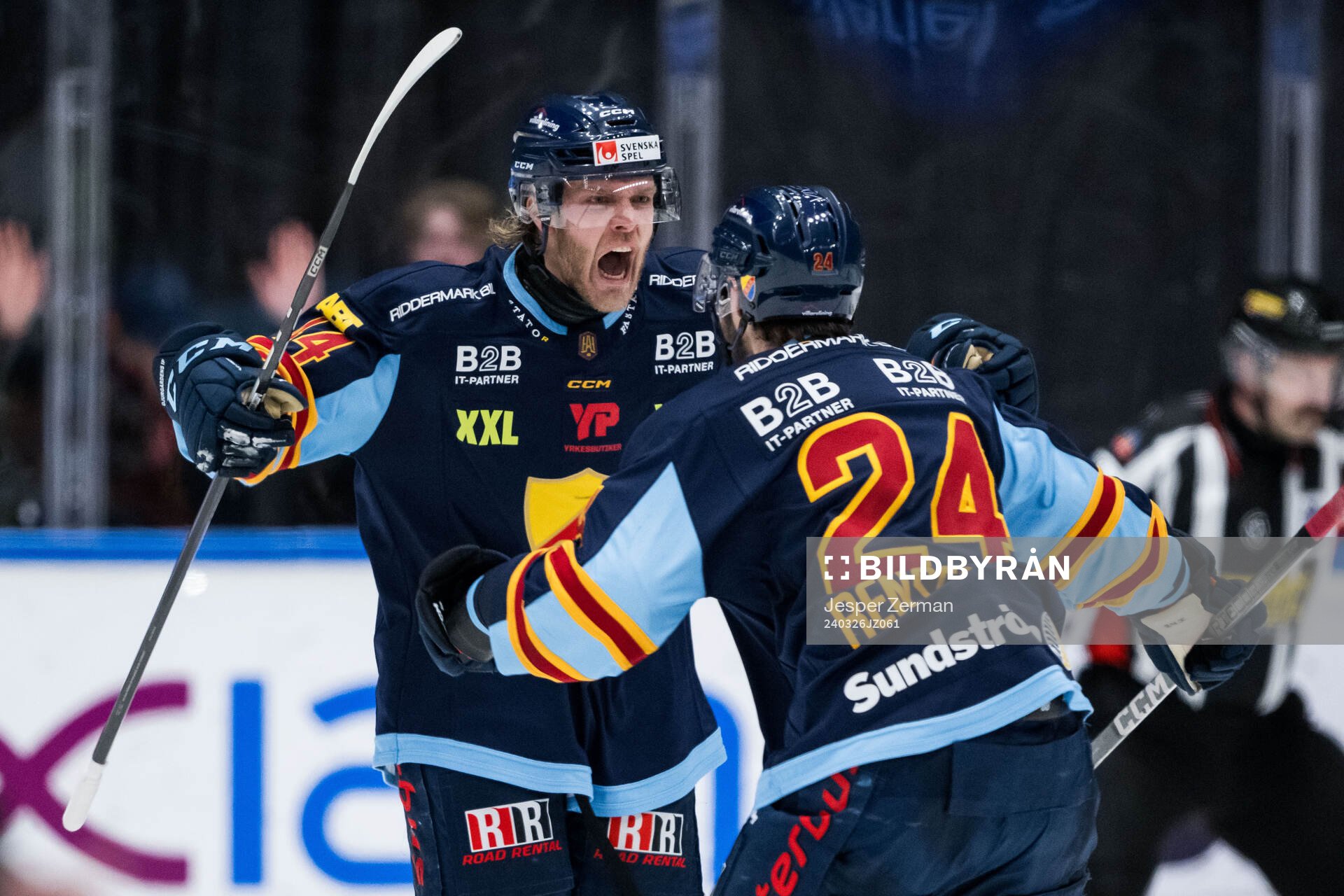 Djurgårdens Olle Liss jublar