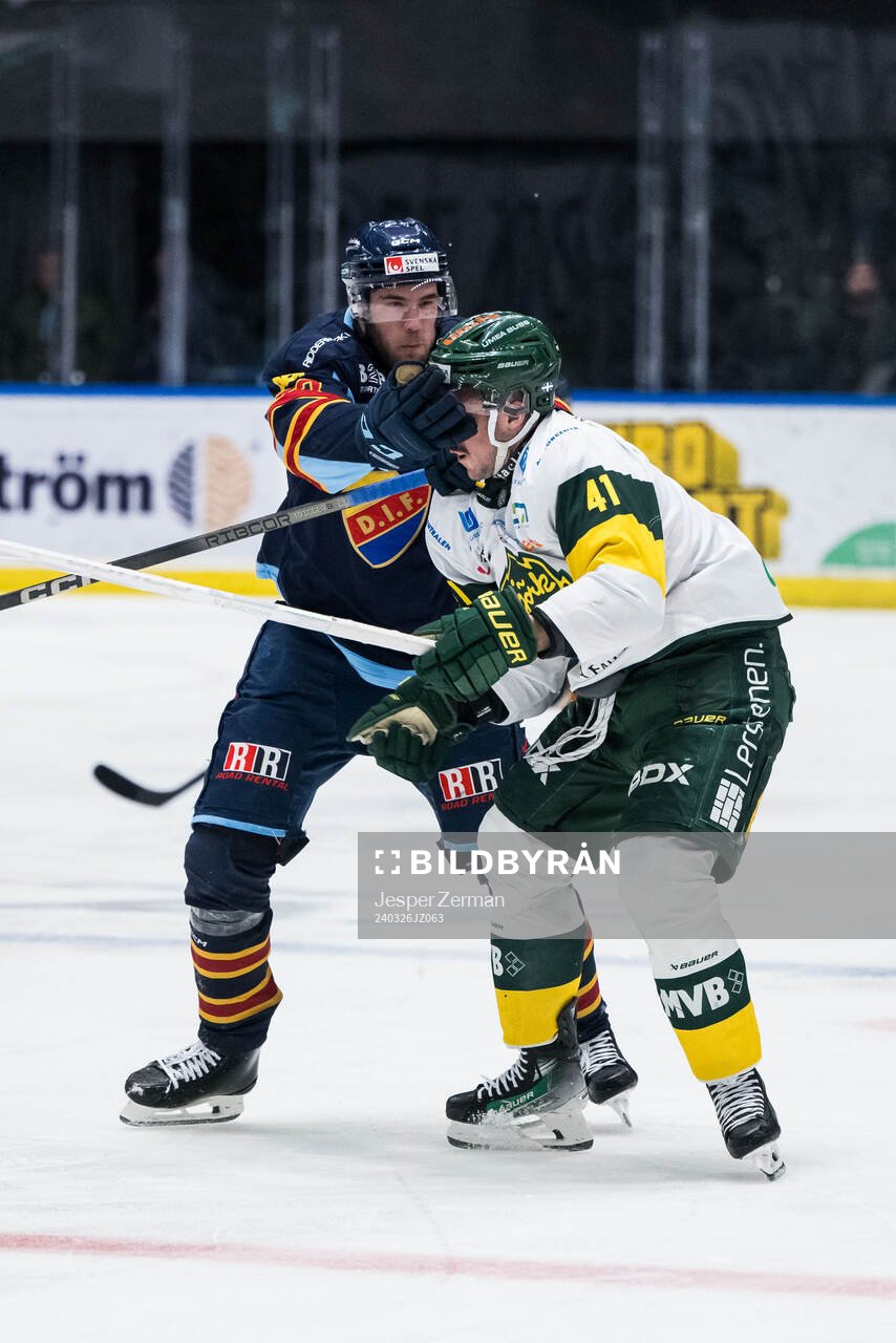 Djurgårdens Anton Gradin och Björklövens Maxime Fortier