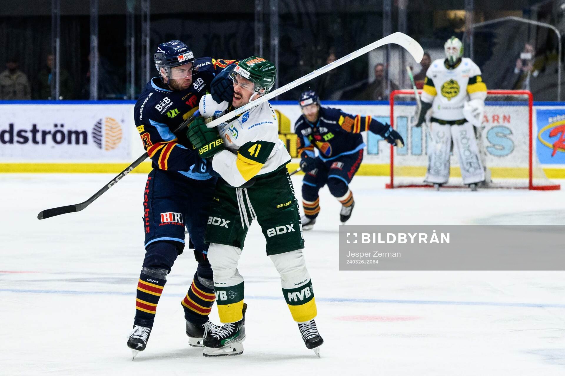 Djurgårdens Anton Gradin och Björklövens Maxime Fortier