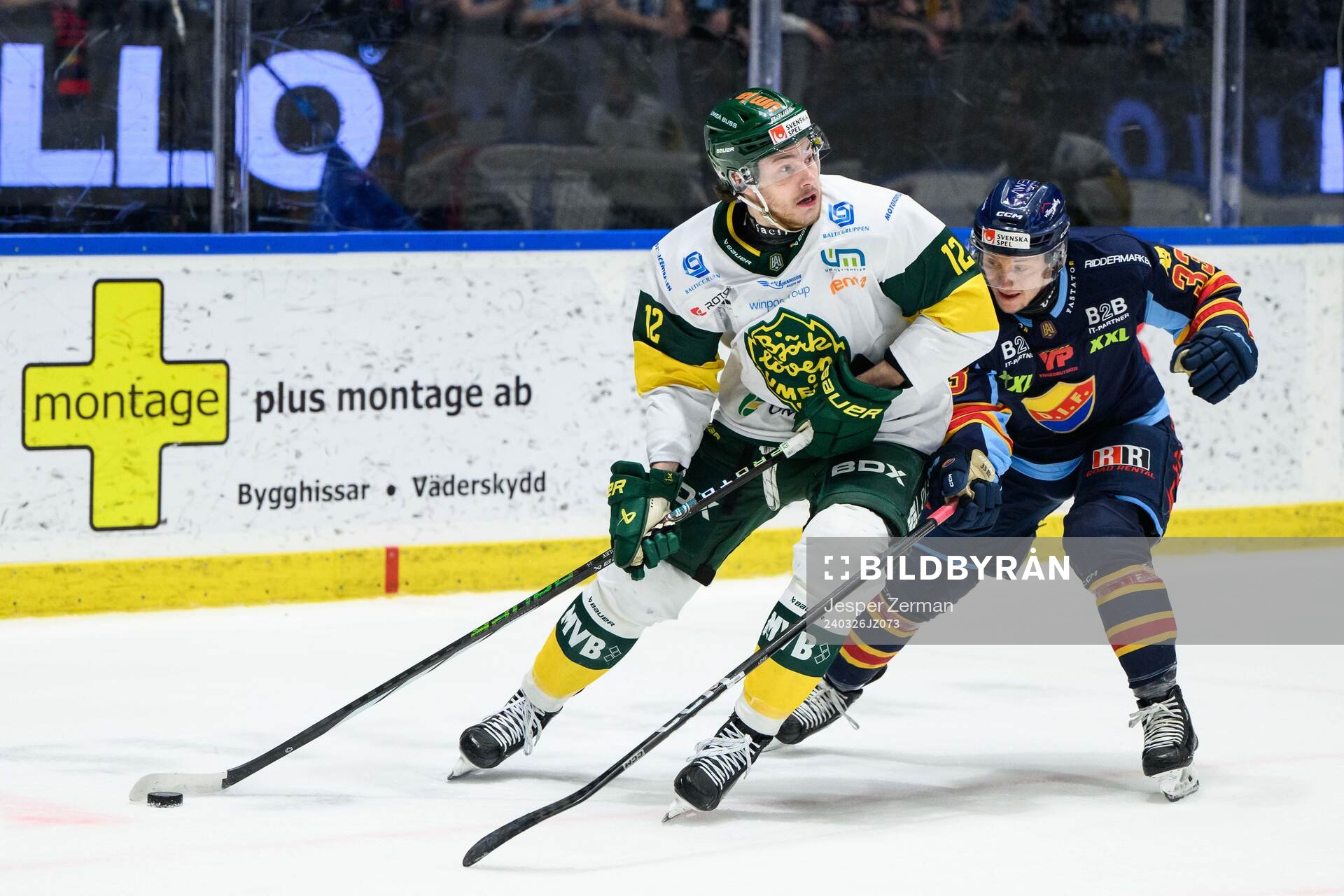 Björklövens Scott Pooley och Djurgårdens Daniel Glad
