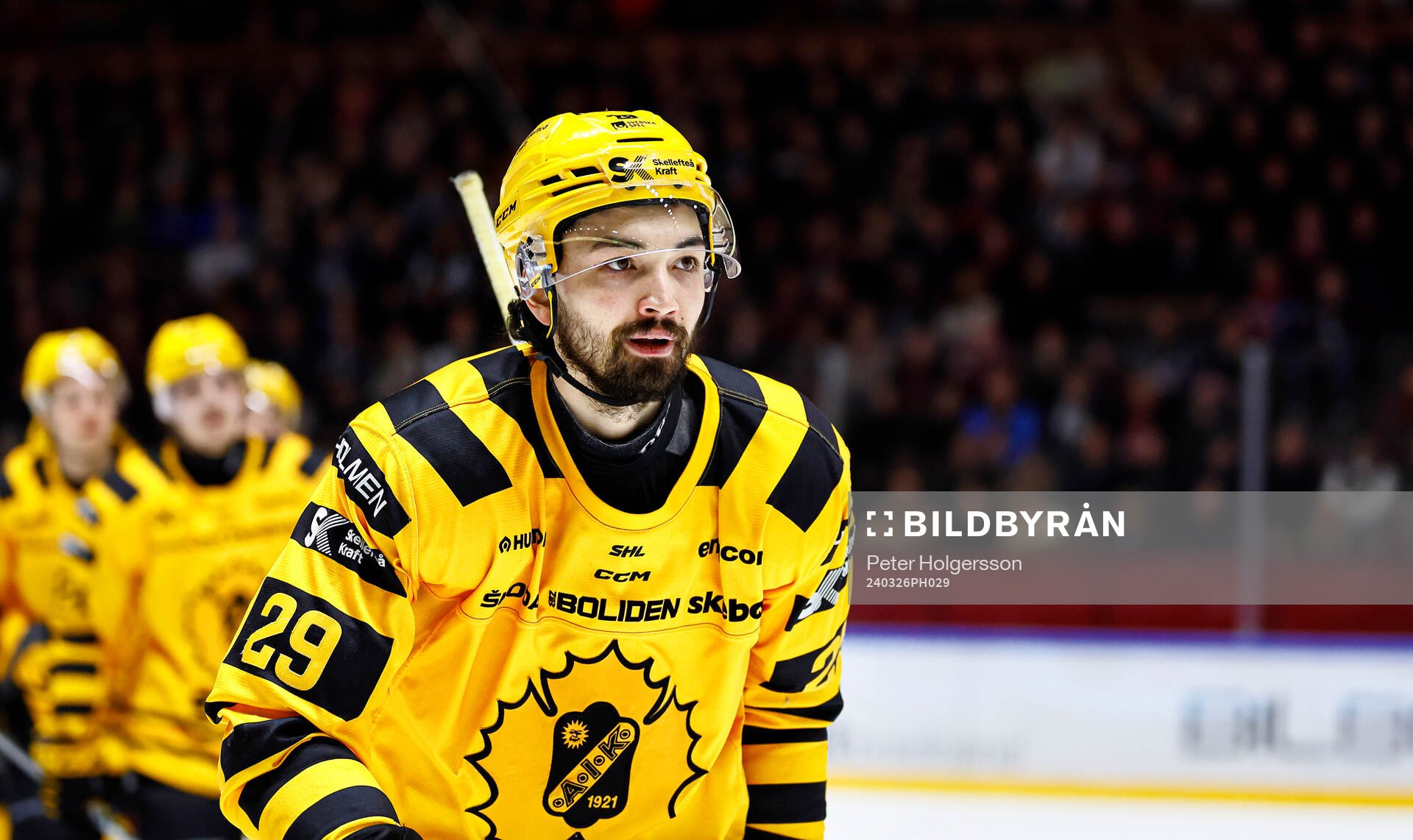 Skellefteås Dylan Sikura jublar