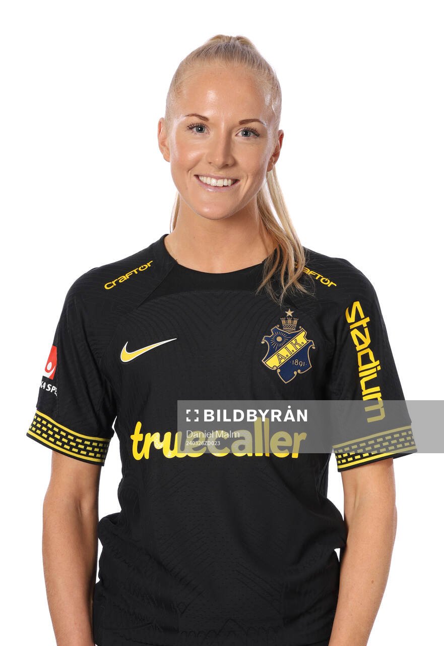 s Moa Sjöström