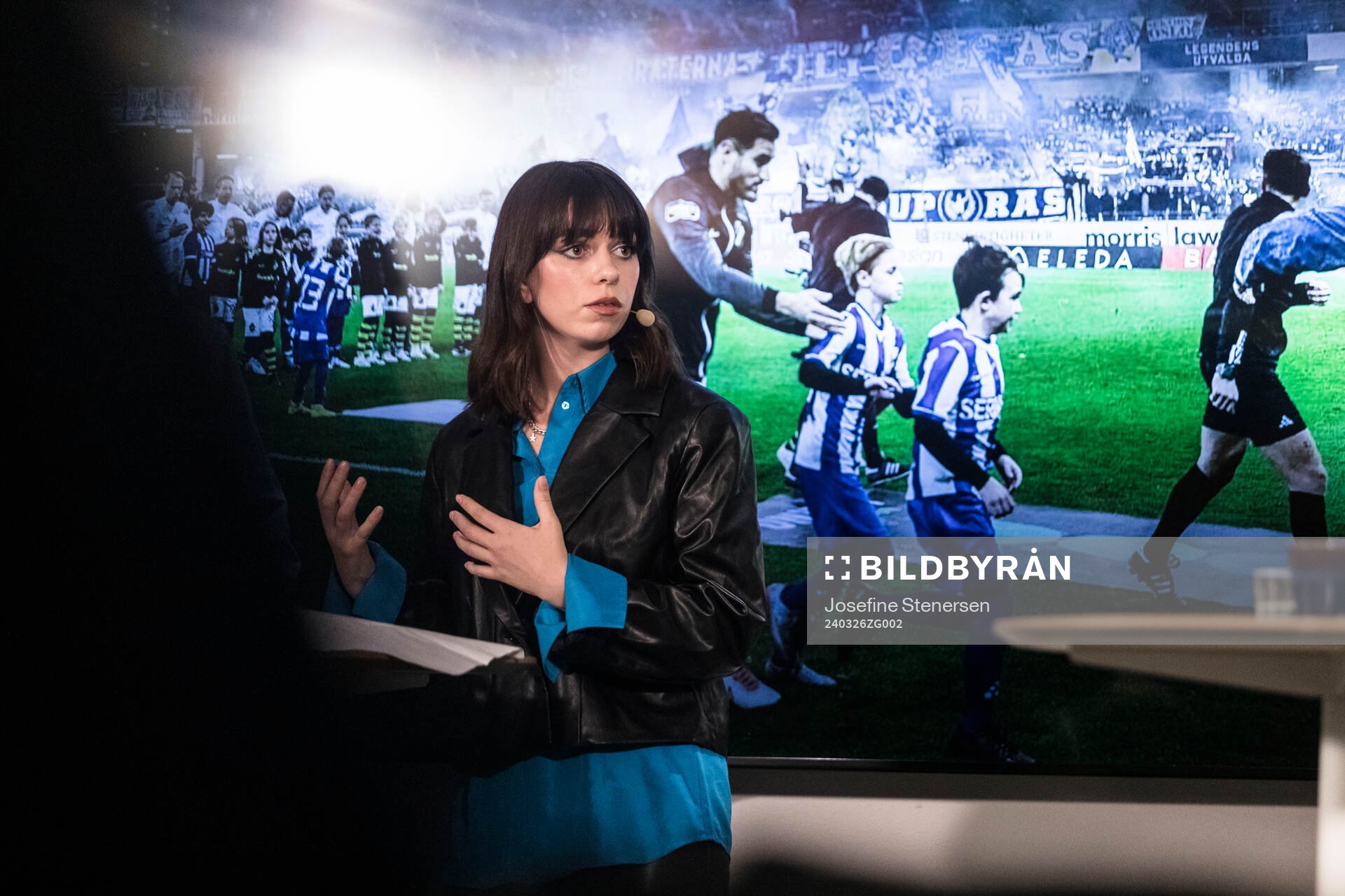 Elsa Alm, debattör, fotbollssupporter och ungsekreterare i LO deltar i en debatt anordnad utav Svenska Sportjournalistförbundet den 26 mars 2024 i Stockholm.