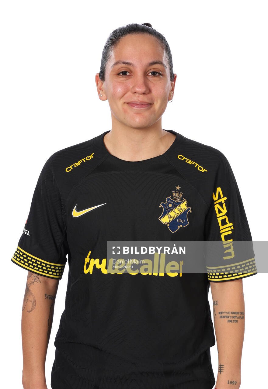 s Michelle Rojas Flores